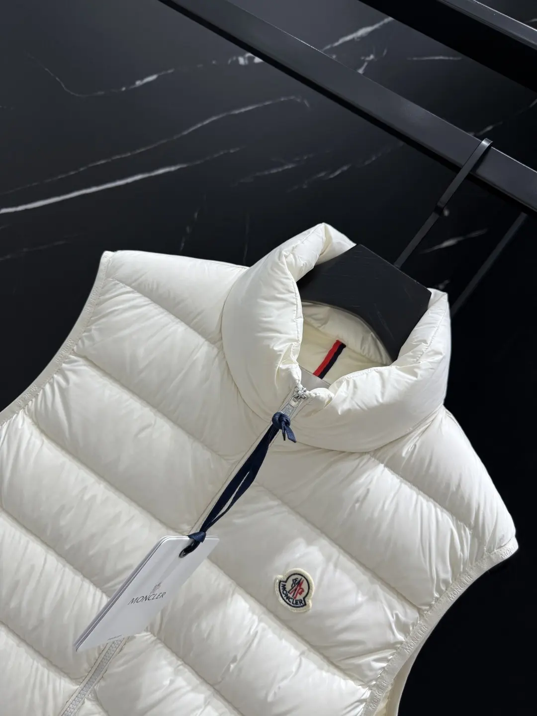 Logo-Patch Quilted Down Gilet D47020840 — view 3