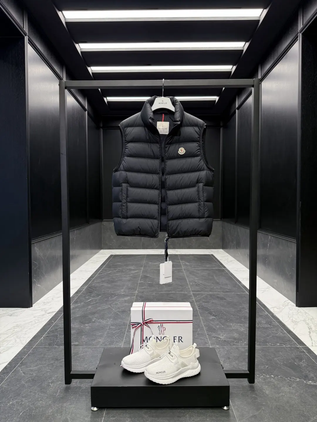 Quilted Down-Filled Puffer Vest D47020839 — view 2