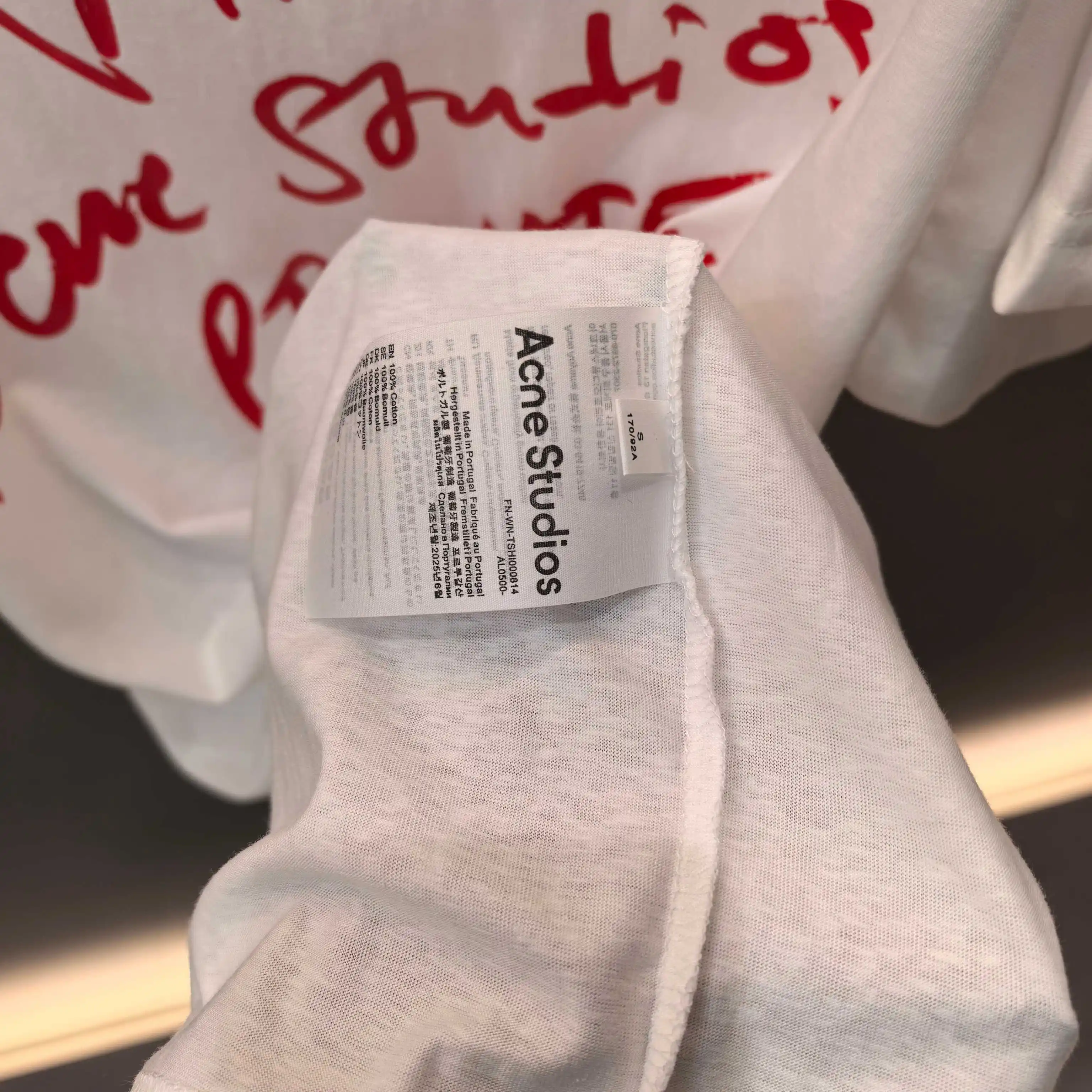 Acne Studios Heart Graphic Long-Sleeve T-Shirt D13522437 — view 5