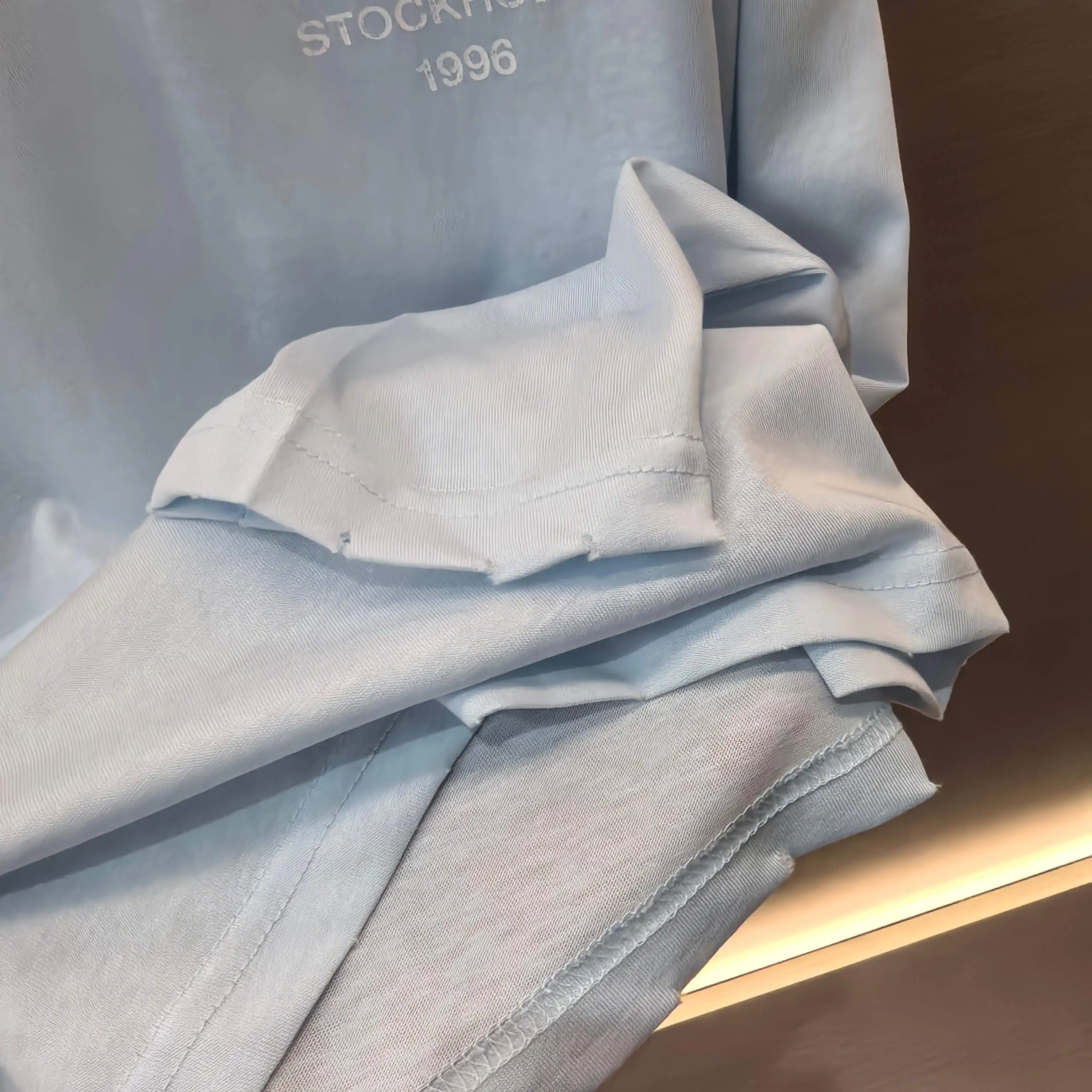 Logo Print Long-Sleeve T-Shirt D13522501 — view 5