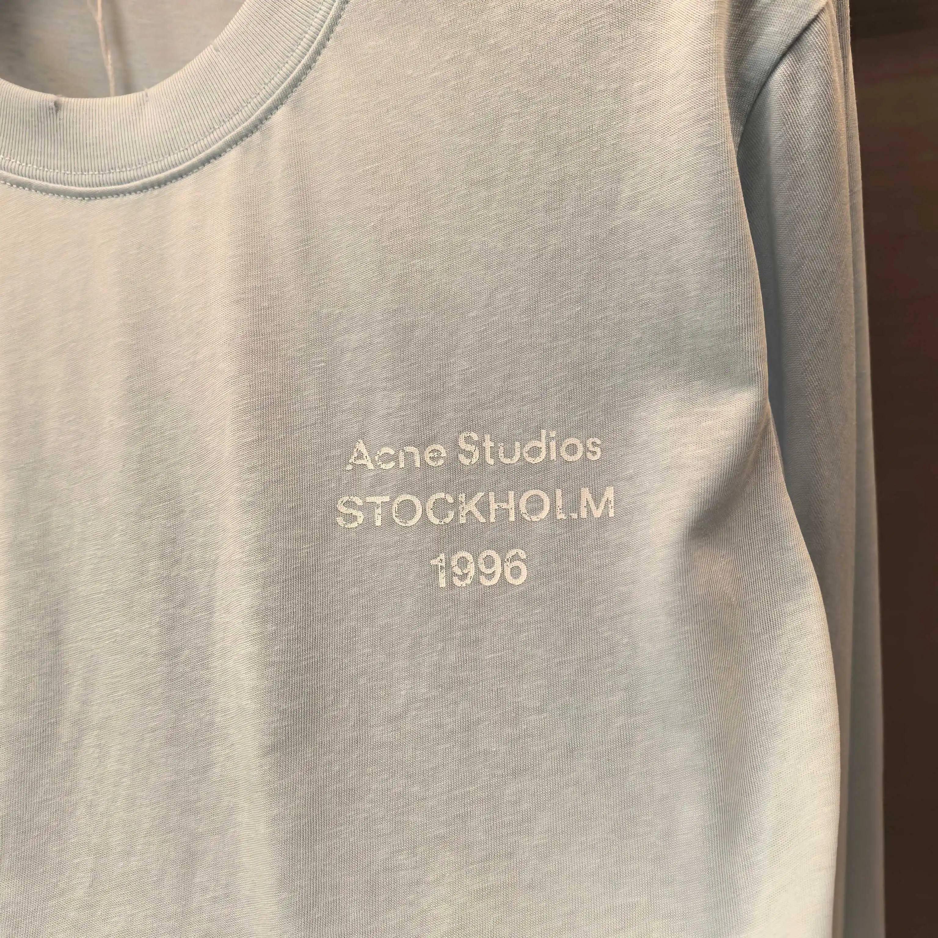 Logo Print Long-Sleeve T-Shirt D13522501 — view 6