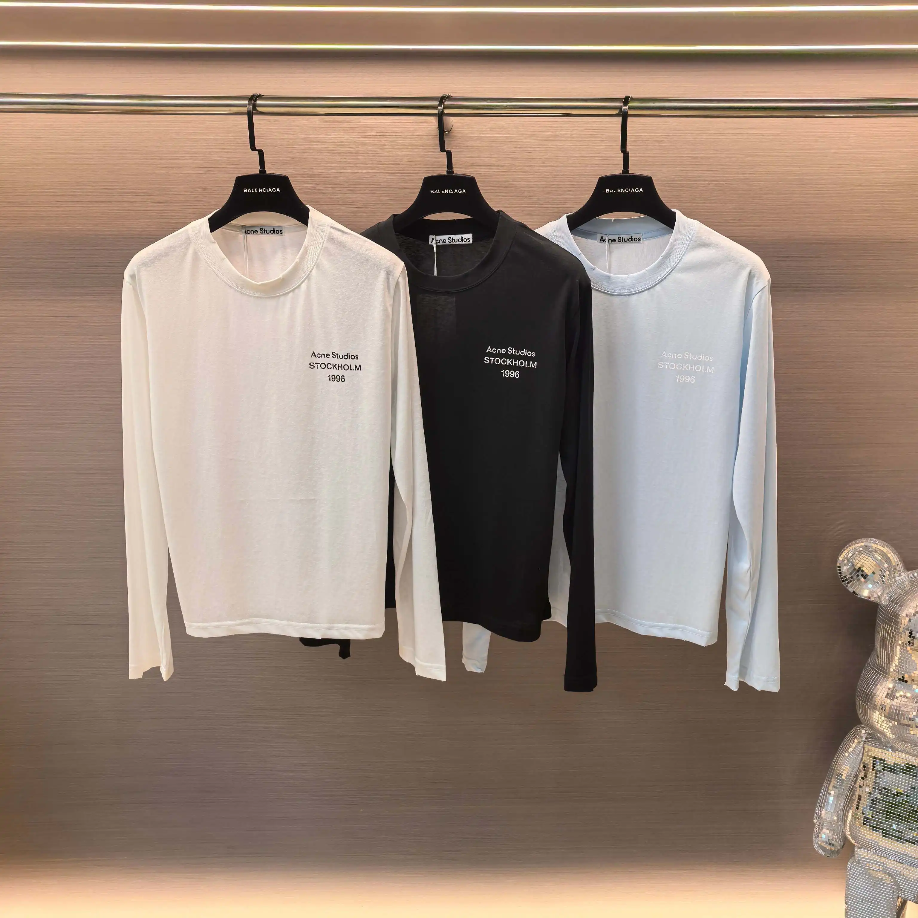 Logo Print Long-Sleeve T-Shirt D13522502