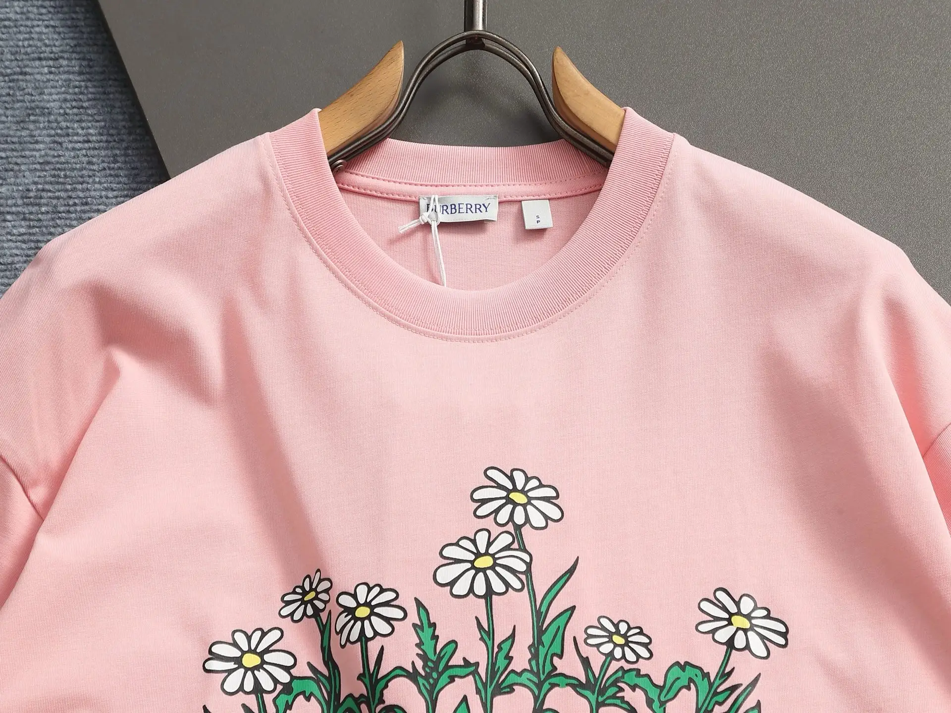 Floral Logo Graphic Cotton T-Shirt D13513289 — view 3