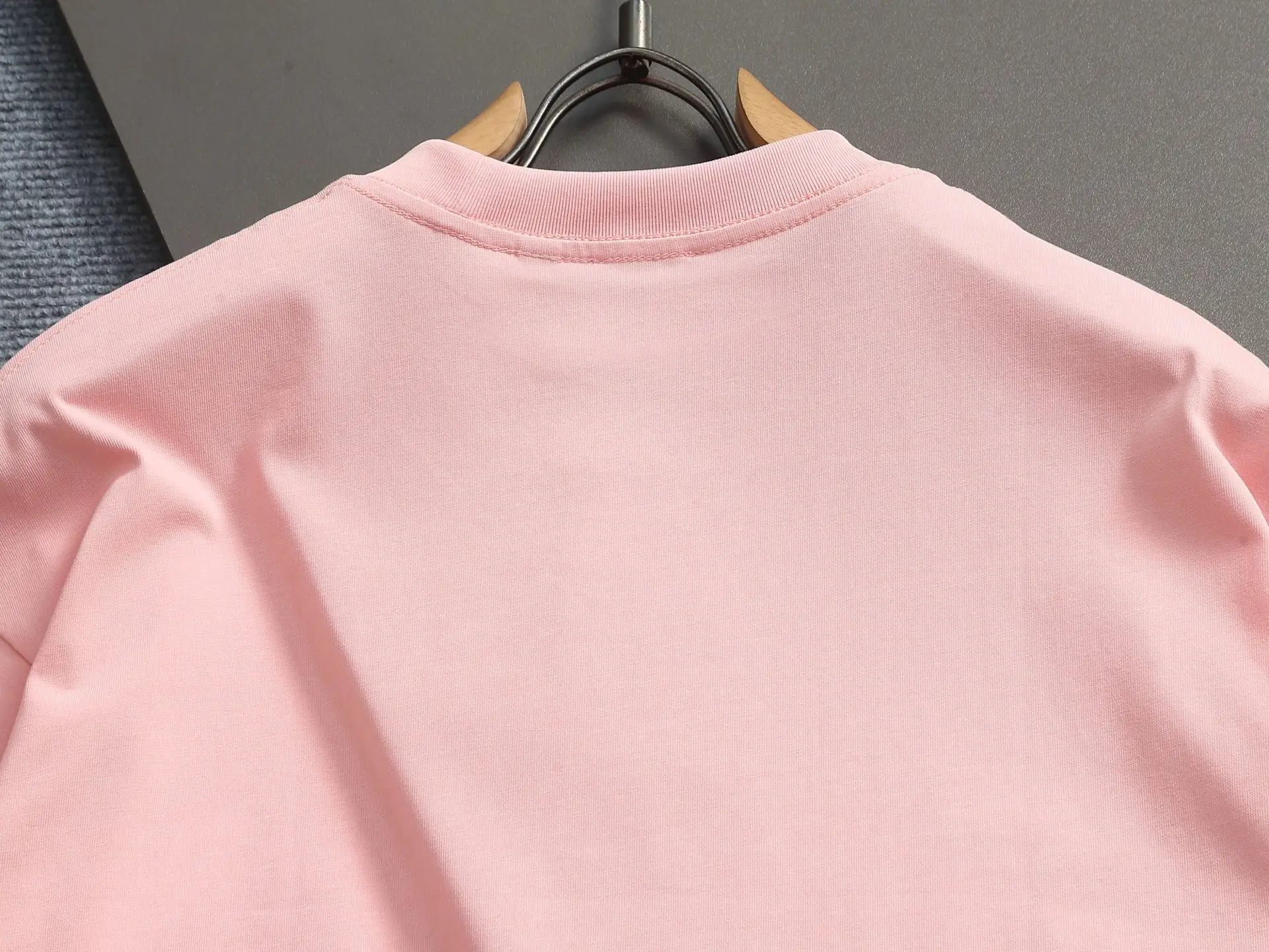 Floral Logo Graphic Cotton T-Shirt D13513289 — view 10