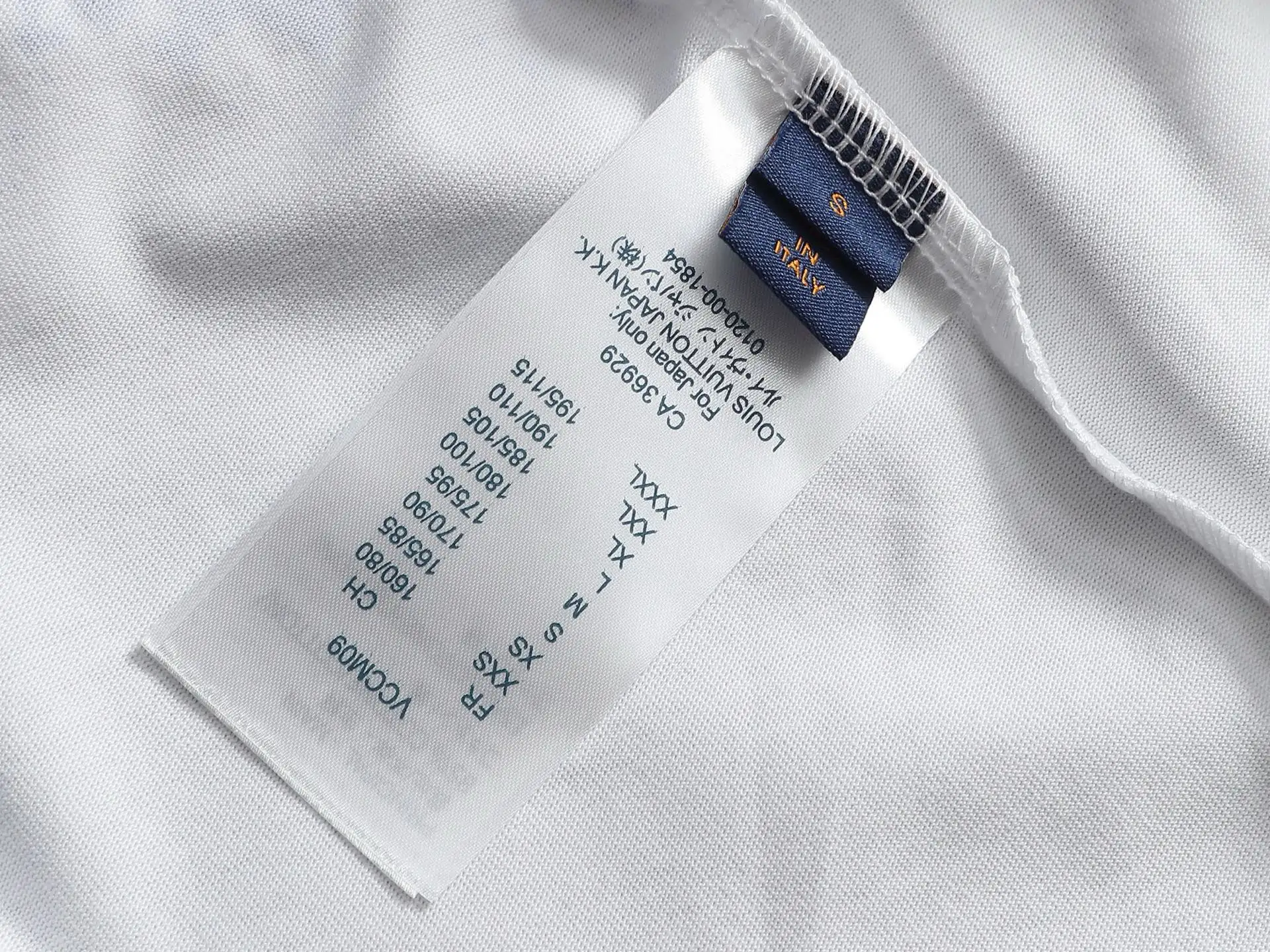 Monogram Print Cotton T-Shirt D13513284 — view 10