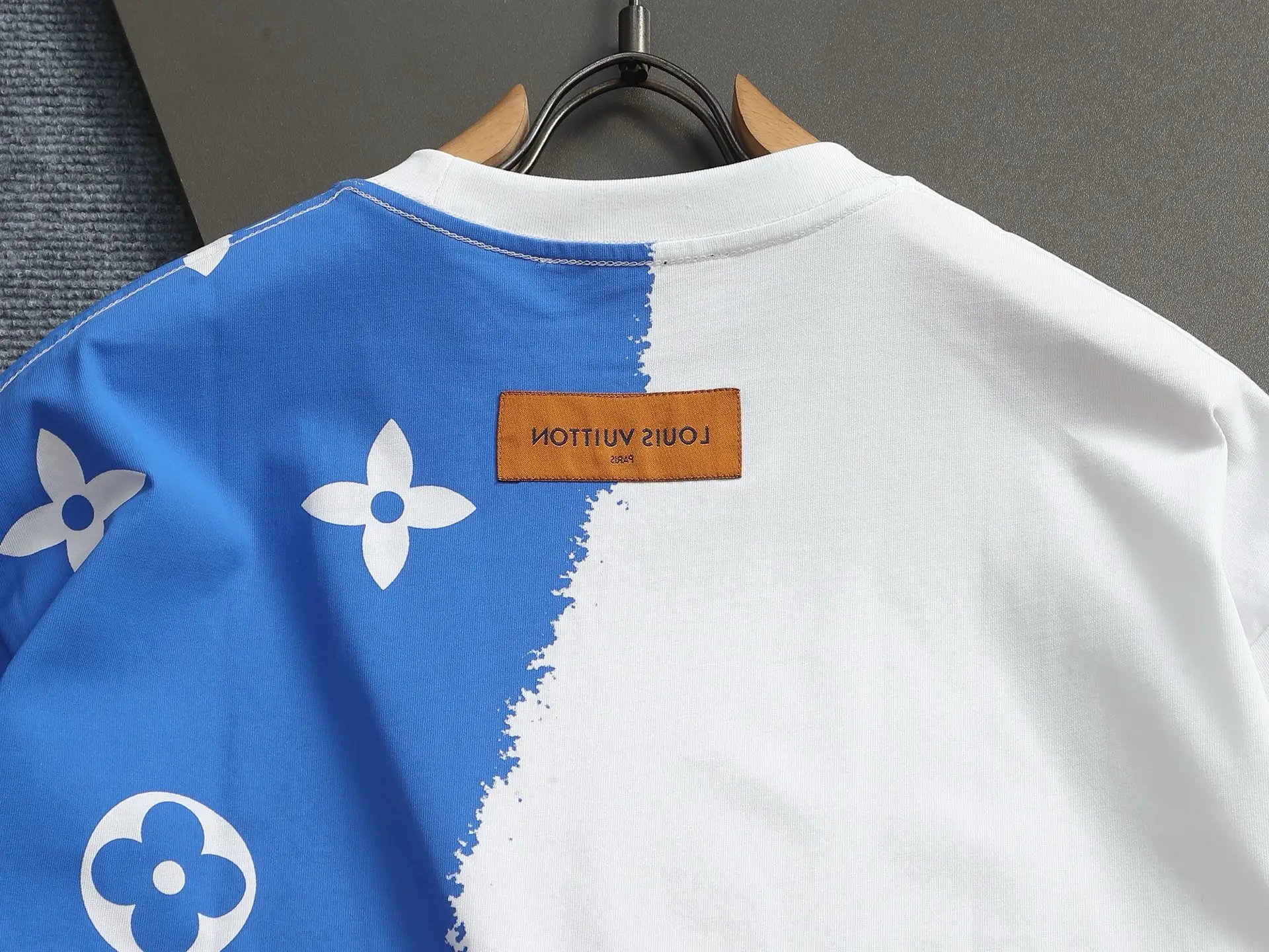 Monogram Print Cotton T-Shirt D13513284 — view 11