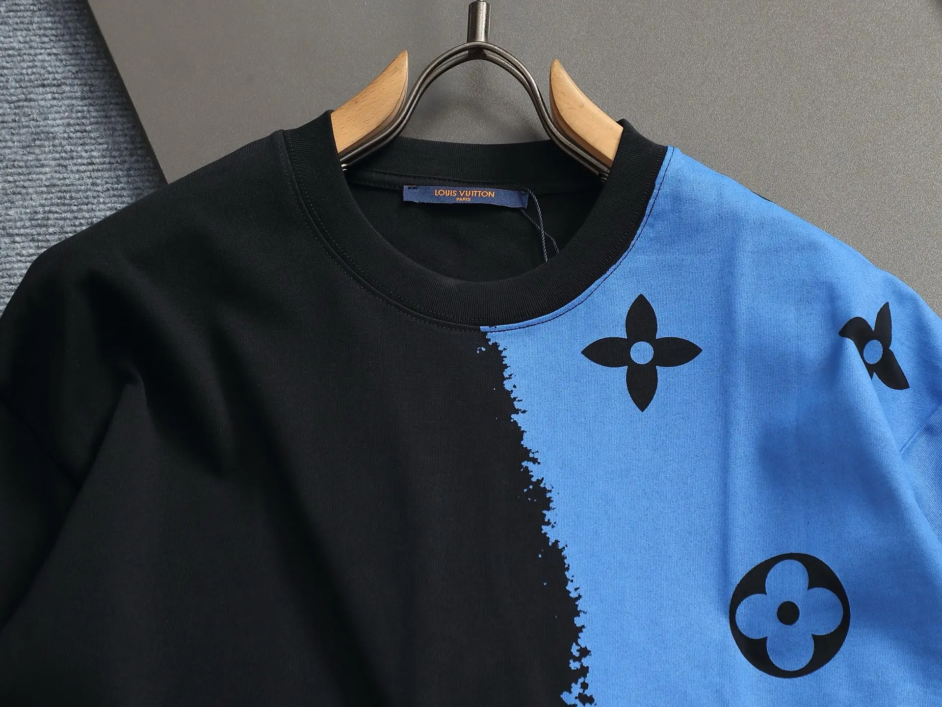 Monogram Print Cotton T-Shirt D13513285 — view 3