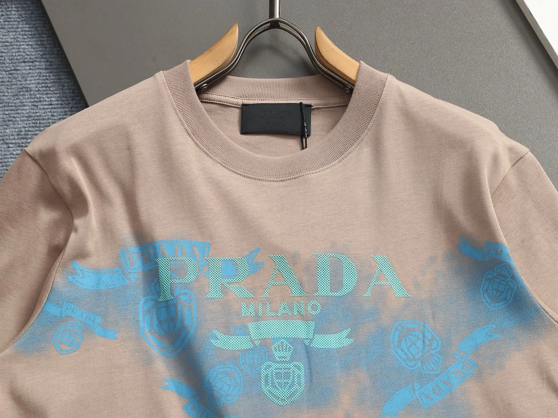 Logo Graphic Print Cotton T-Shirt D13513282 — view 3