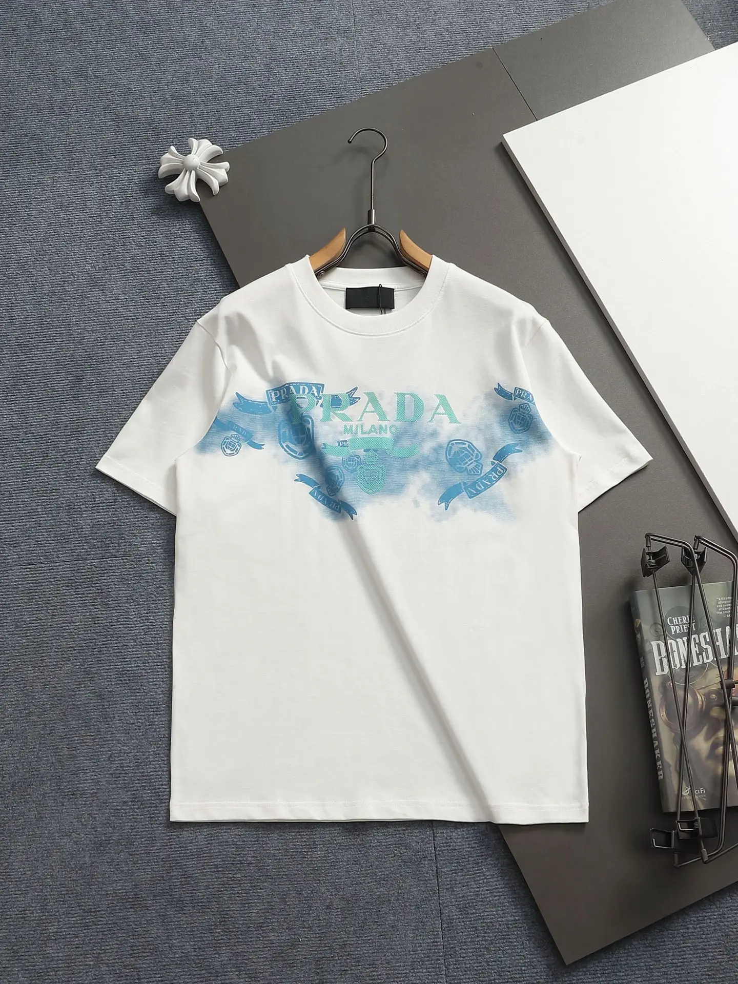 Logo Graphic Print Cotton T-Shirt D13513281