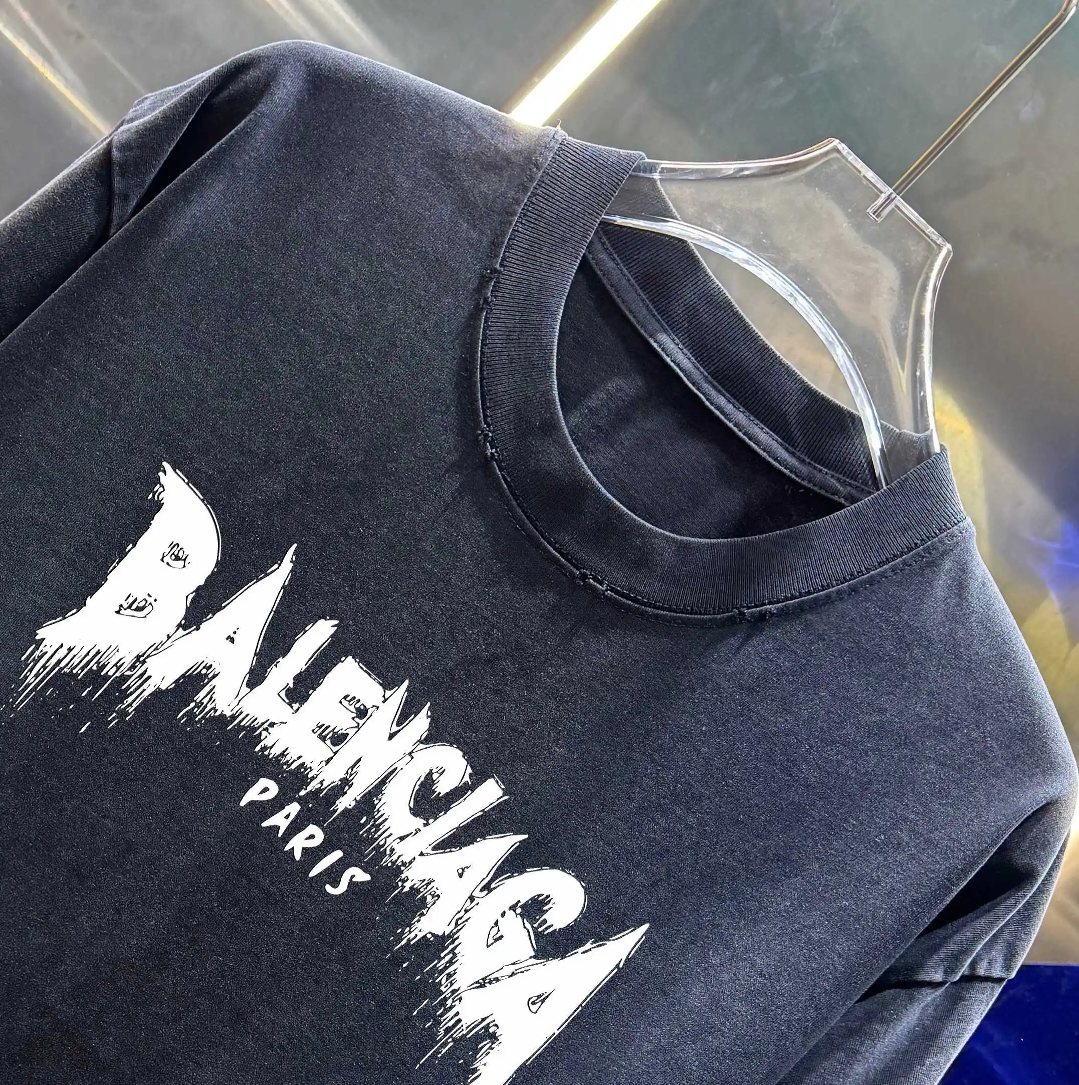 Distressed Logo Oversized Cotton T-Shirt D14013018 — view 2