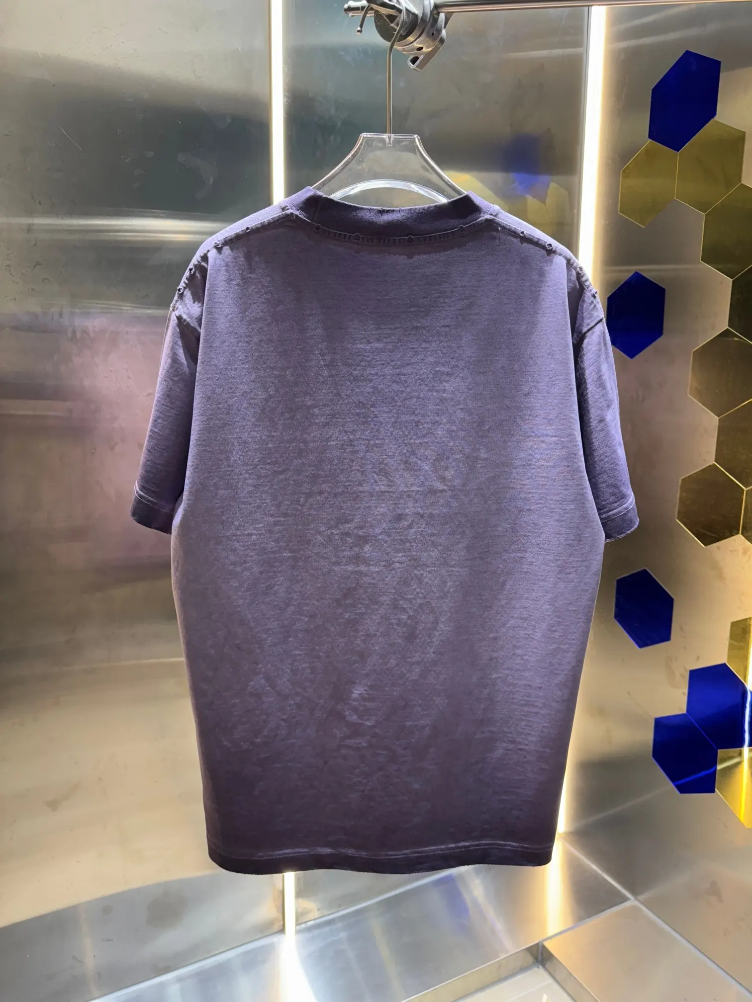 Logo Print Distressed Cotton T-Shirt D14013020 — view 5