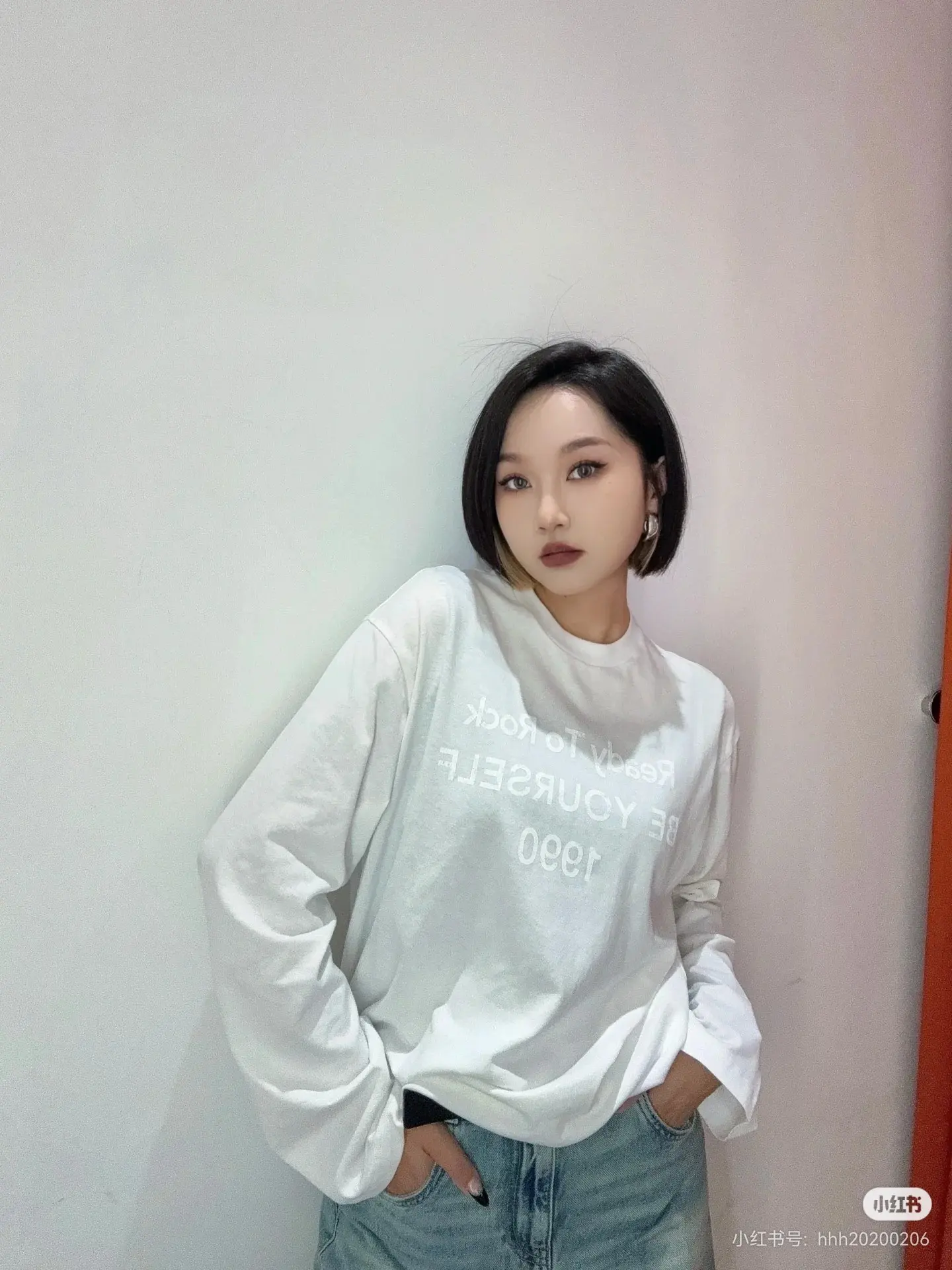 1996 Logo-Print Linen-Blend Long-Sleeve T-Shirt D14022460 — view 6