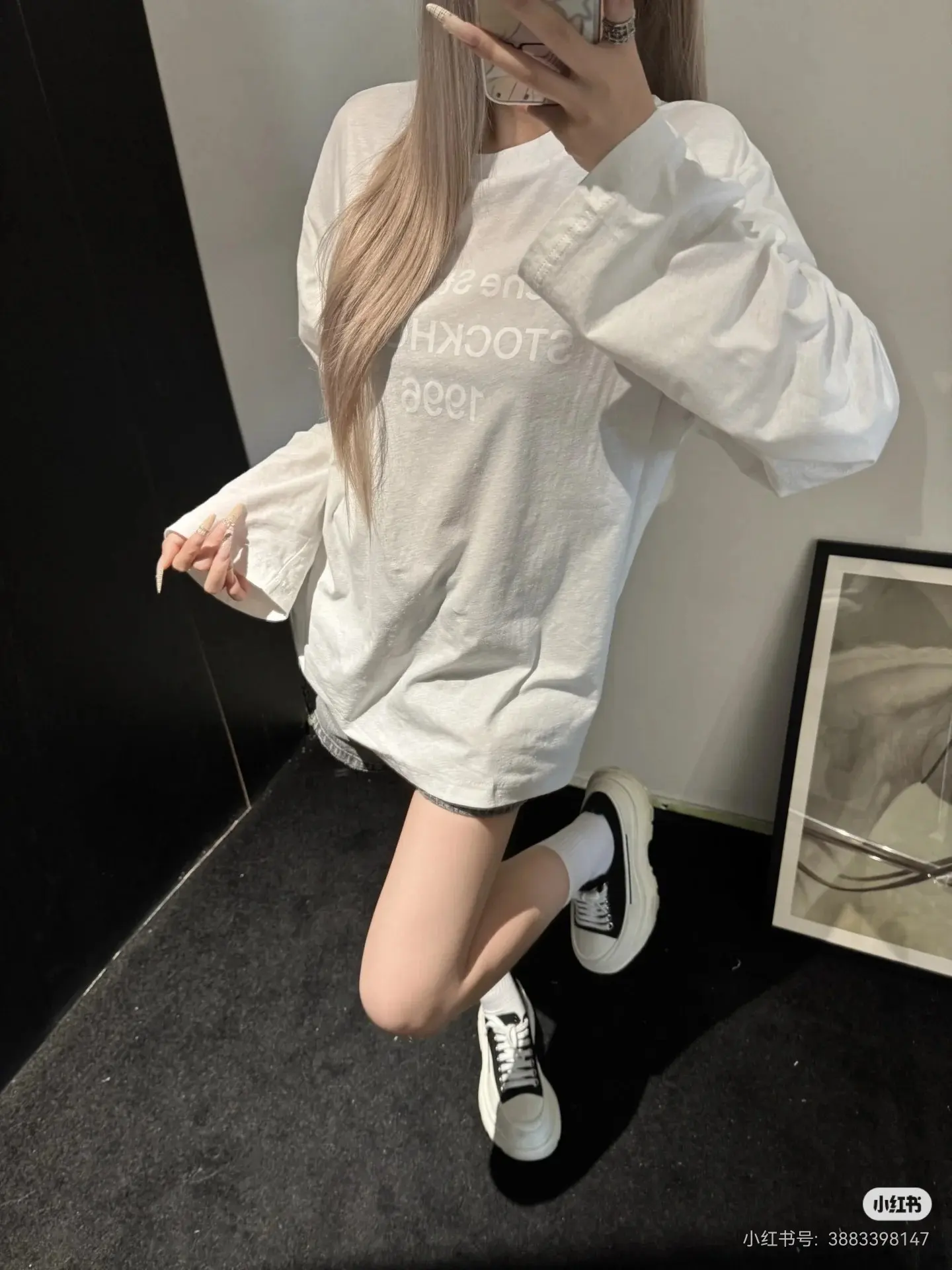 1996 Logo-Print Linen-Blend Long-Sleeve T-Shirt D14022458 — view 2