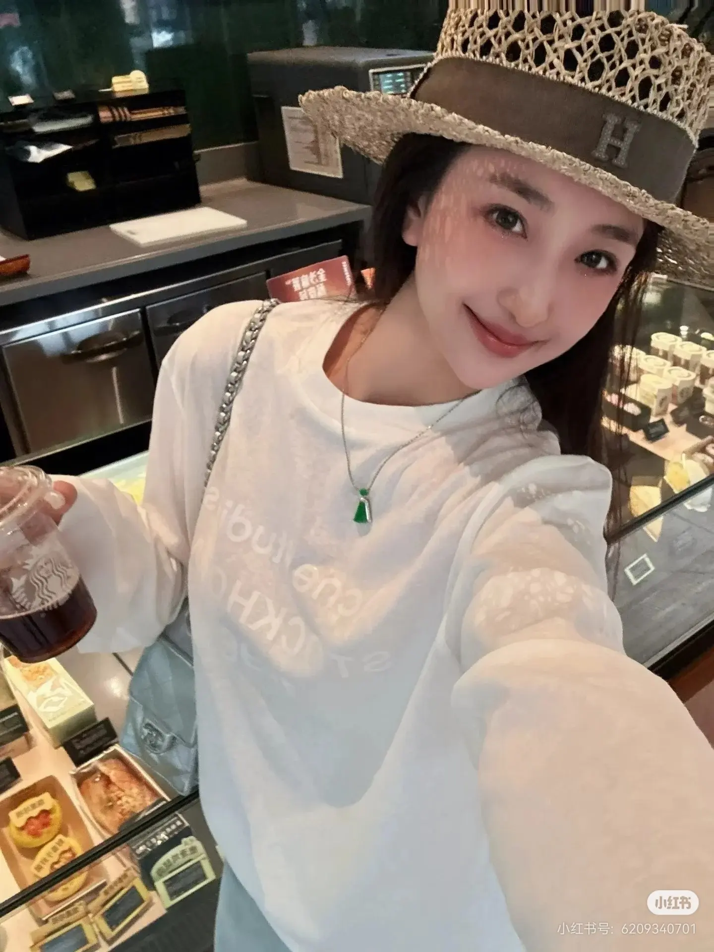 1996 Logo-Print Linen-Blend Long-Sleeve T-Shirt D14022458 — view 9