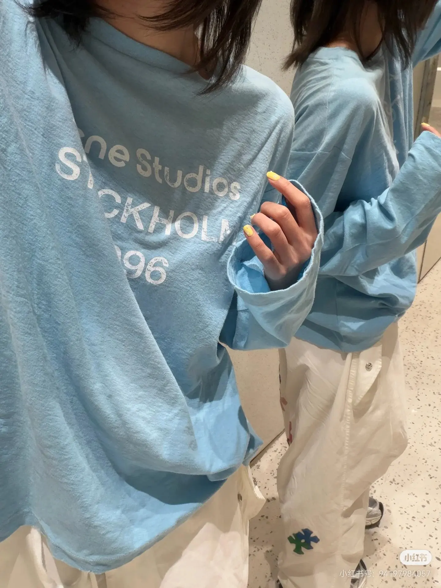 1996 Logo Distressed Long-Sleeve T-Shirt D14022531 — view 5