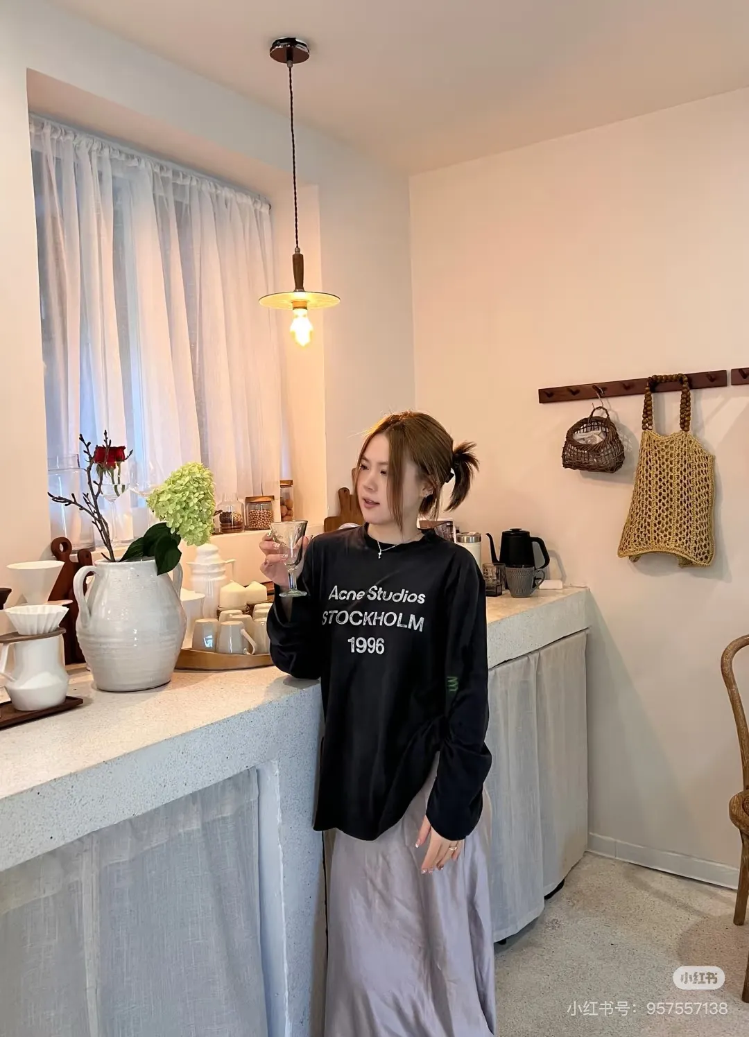 1996 Logo Distressed Long-Sleeve T-Shirt D14022529 — view 6