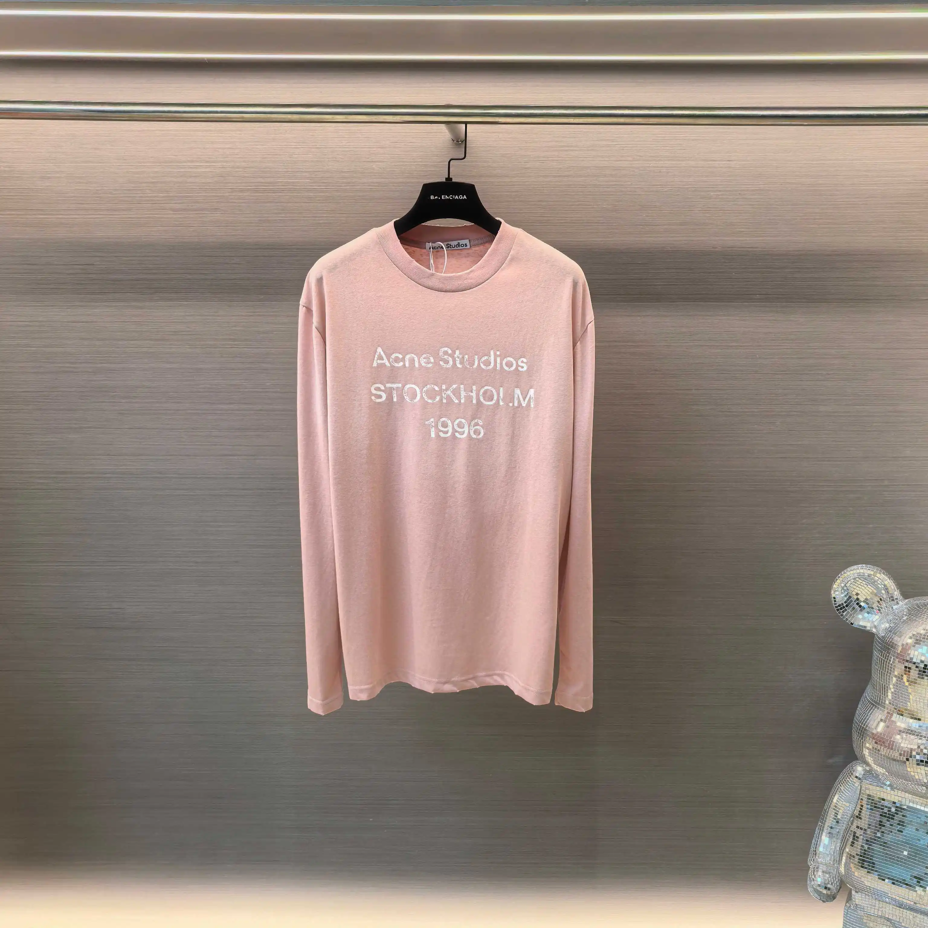 1996 Logo Long-Sleeve T-Shirt D14022539 — view 2