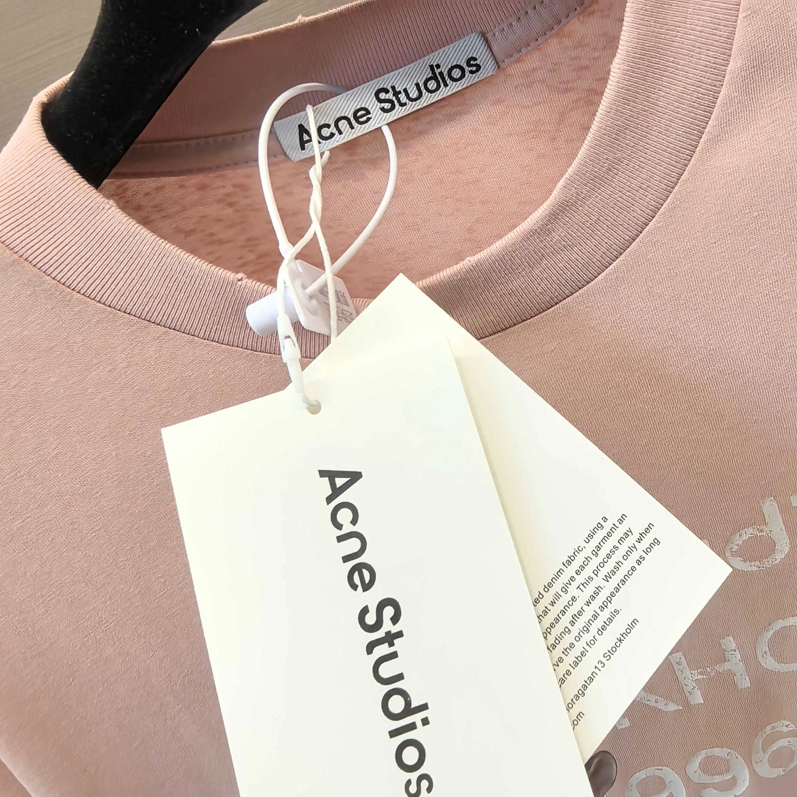 1996 Logo Long-Sleeve T-Shirt D14022539 — view 8