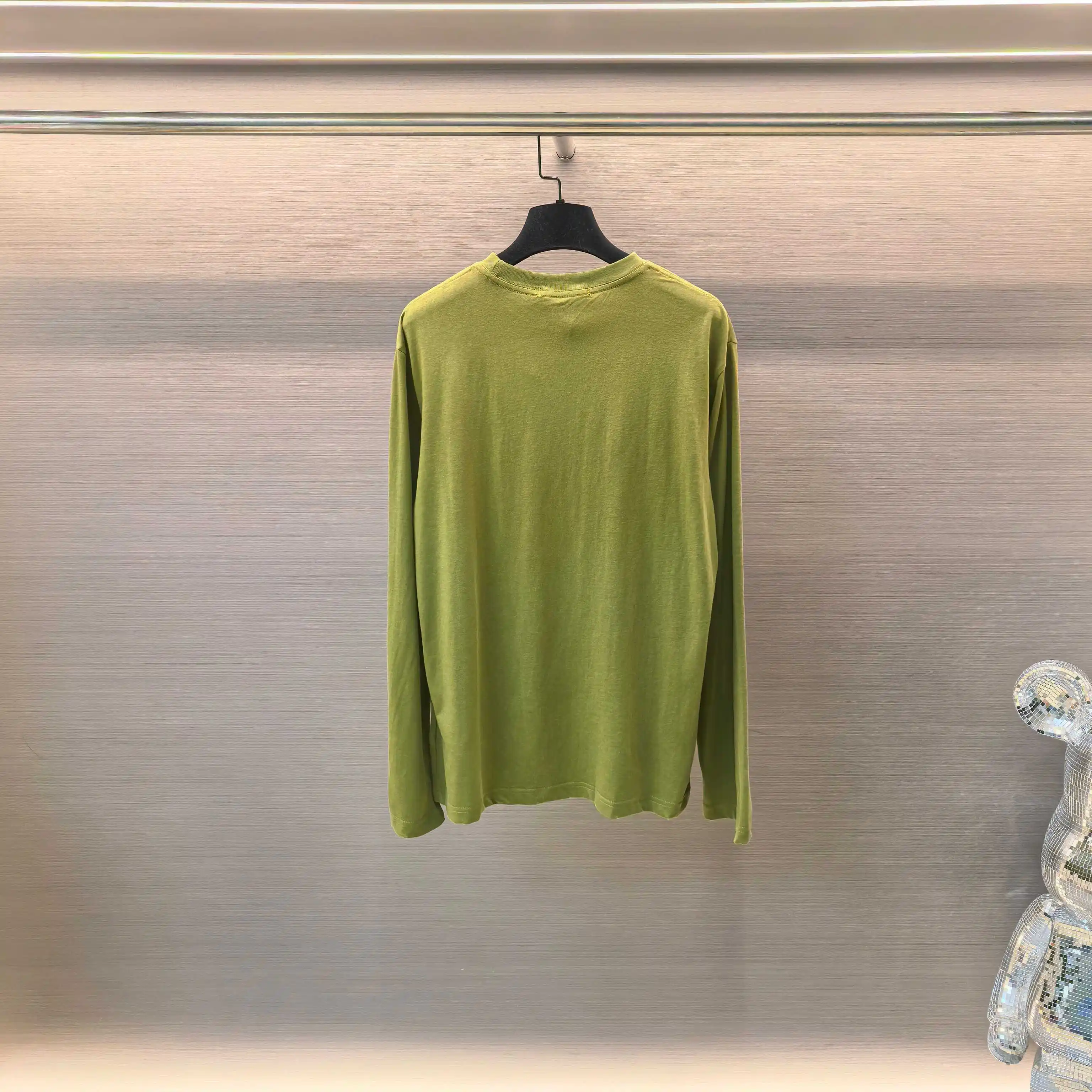 1996 Logo Distressed Long-Sleeve T-Shirt D14022527 — view 2