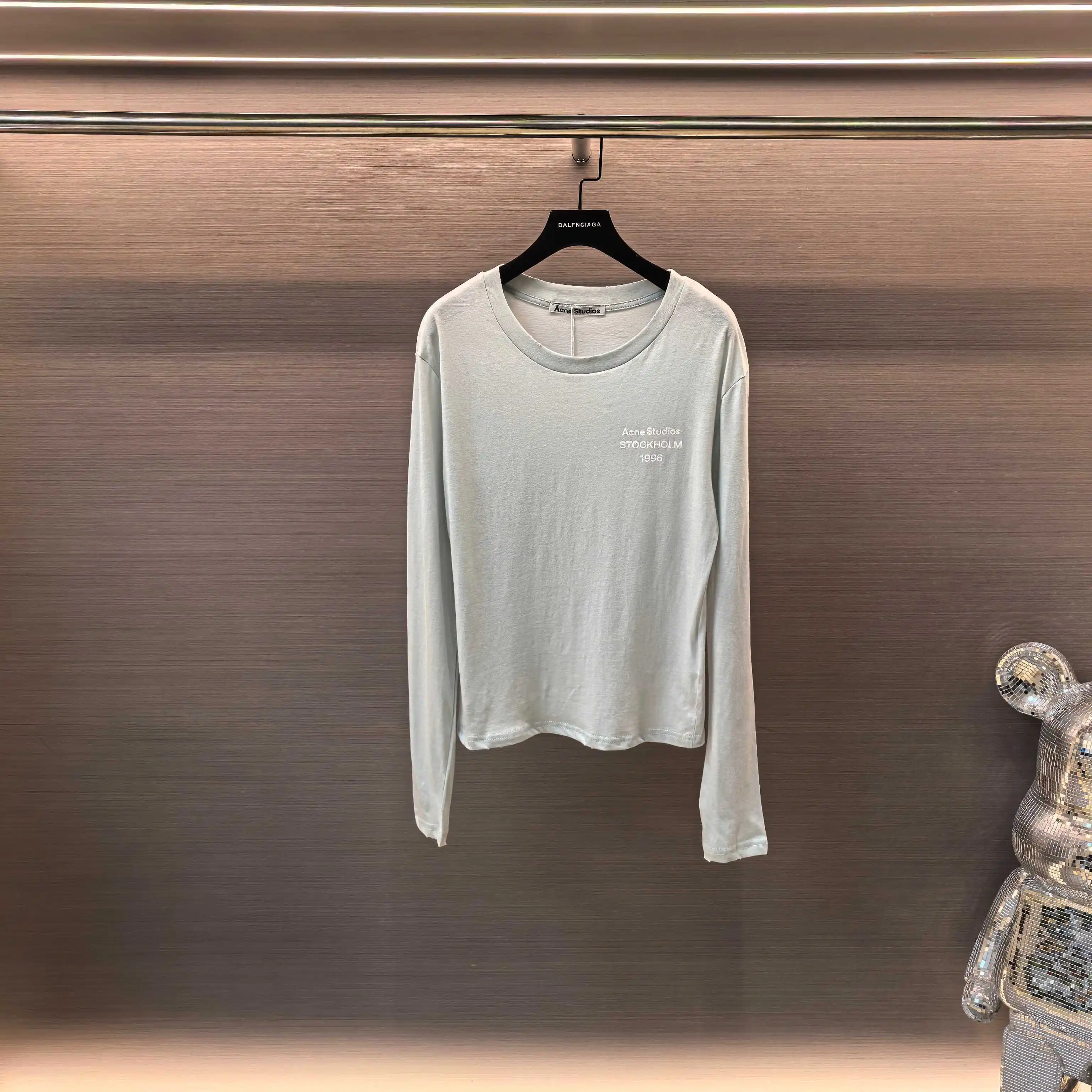 1996 Logo Print Long-Sleeve T-Shirt D14022542 — view 2