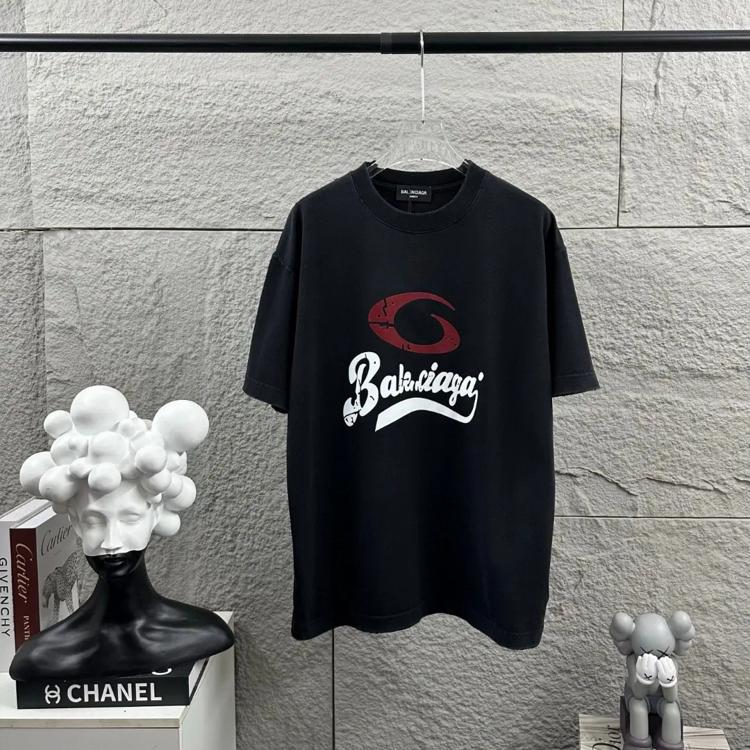 Distressed Flocked Logo Cotton T-Shirt D14512084