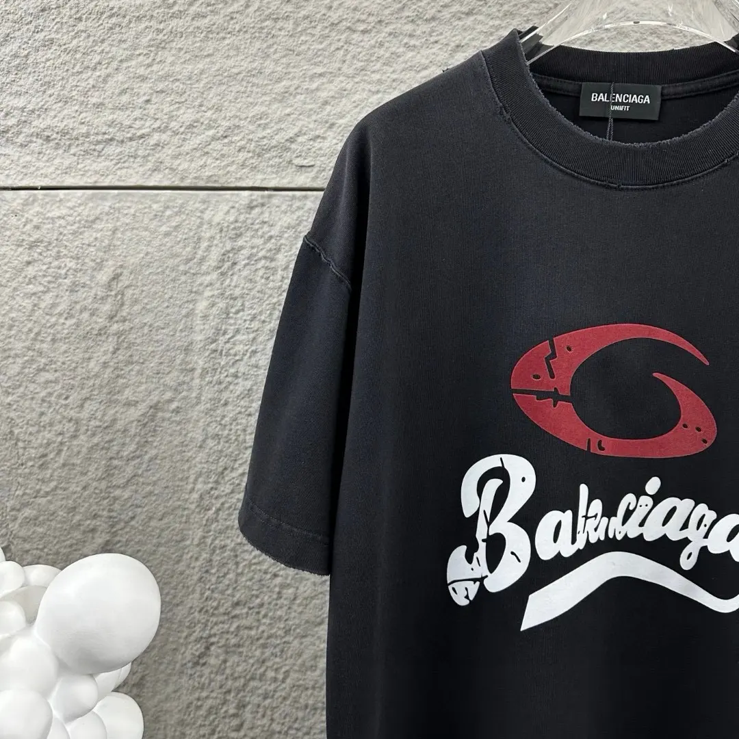 Distressed Flocked Logo Cotton T-Shirt D14512084 — view 3