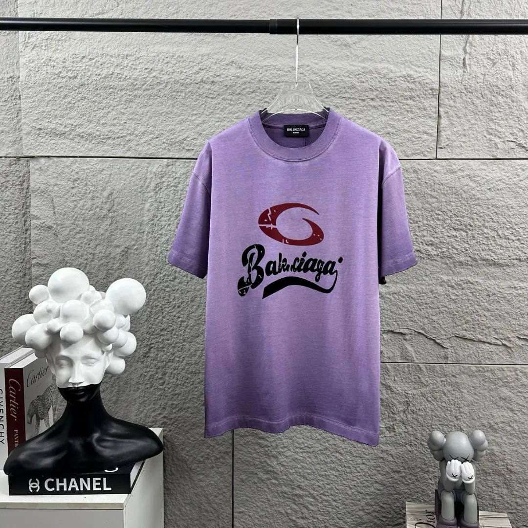 Distressed Flocked Logo Cotton T-Shirt D14512083