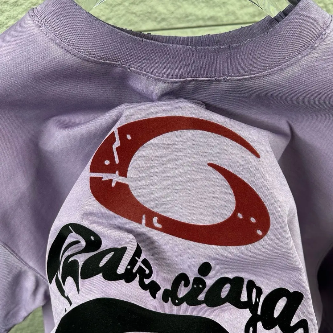 Distressed Flocked Logo Cotton T-Shirt D14512083 — view 4