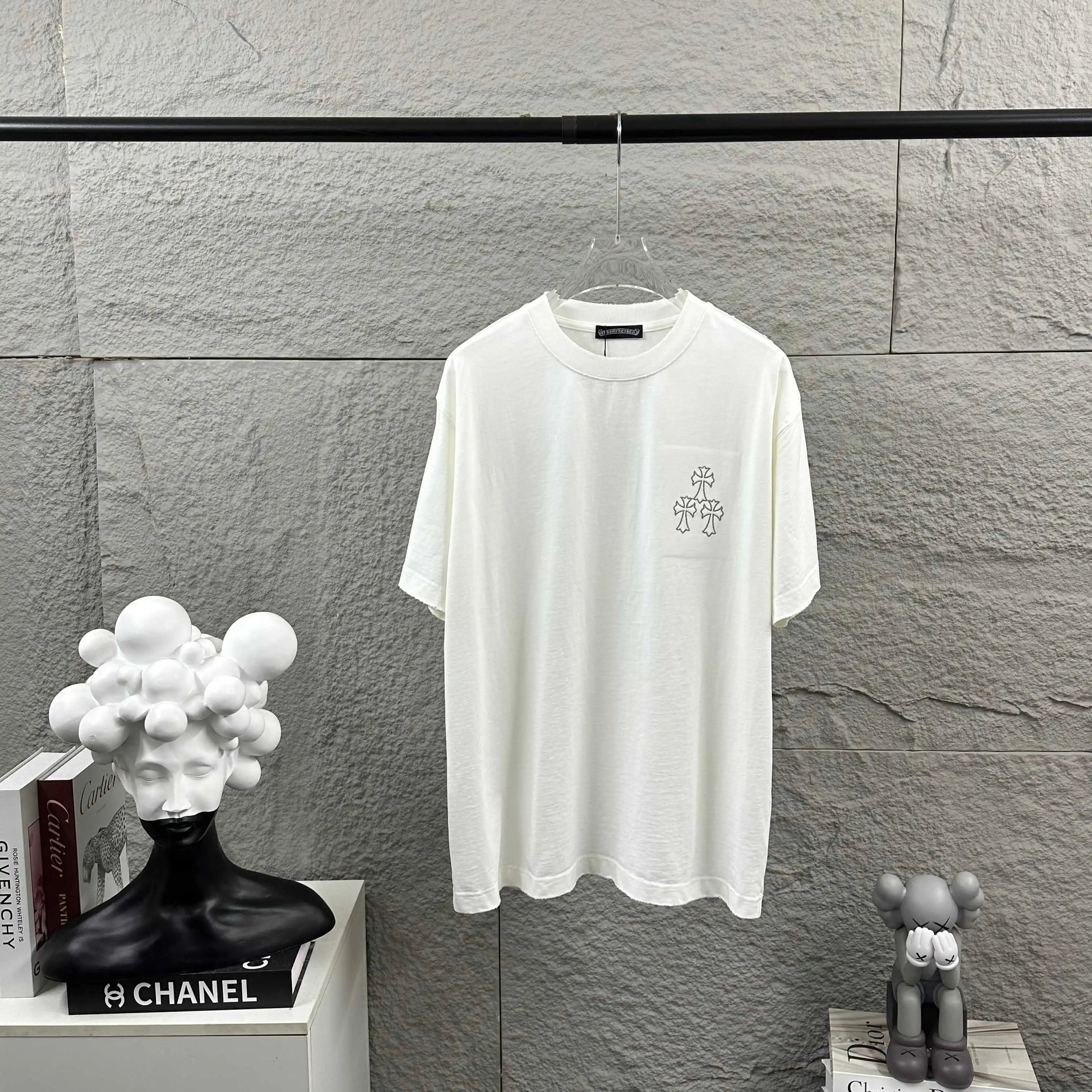 Distressed Logo Graphic Cotton T-Shirt D14512096 — view 2
