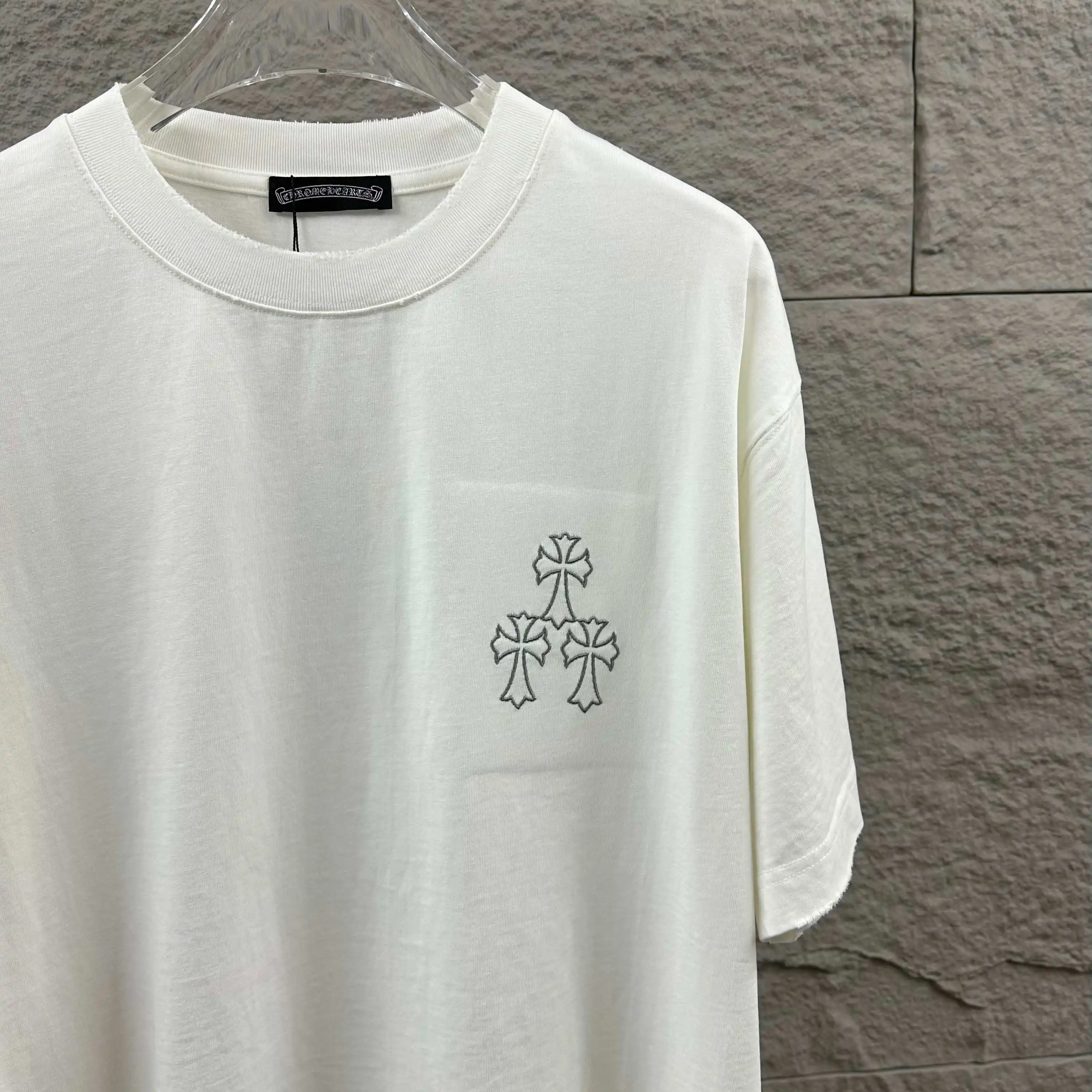 Distressed Logo Graphic Cotton T-Shirt D14512096 — view 3