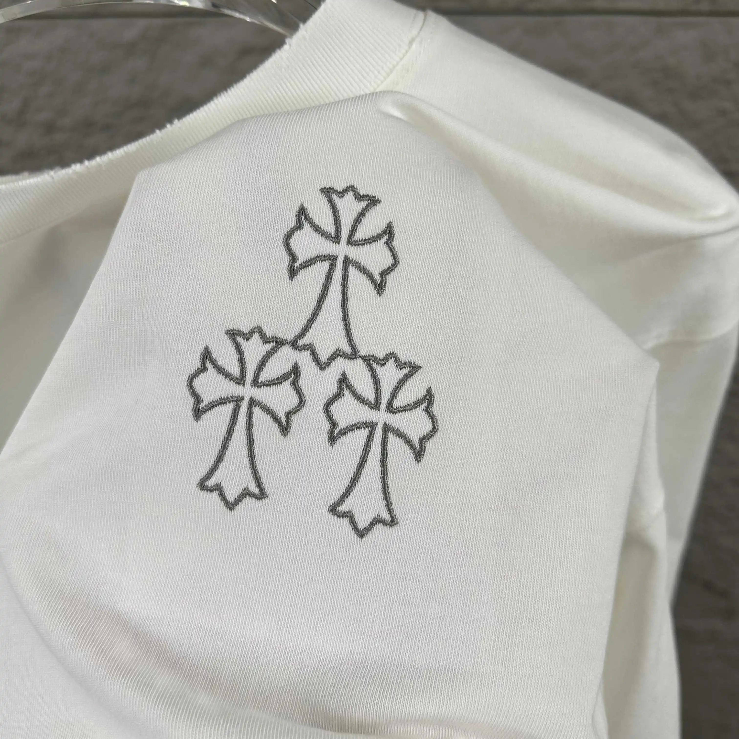 Distressed Logo Graphic Cotton T-Shirt D14512096 — view 5
