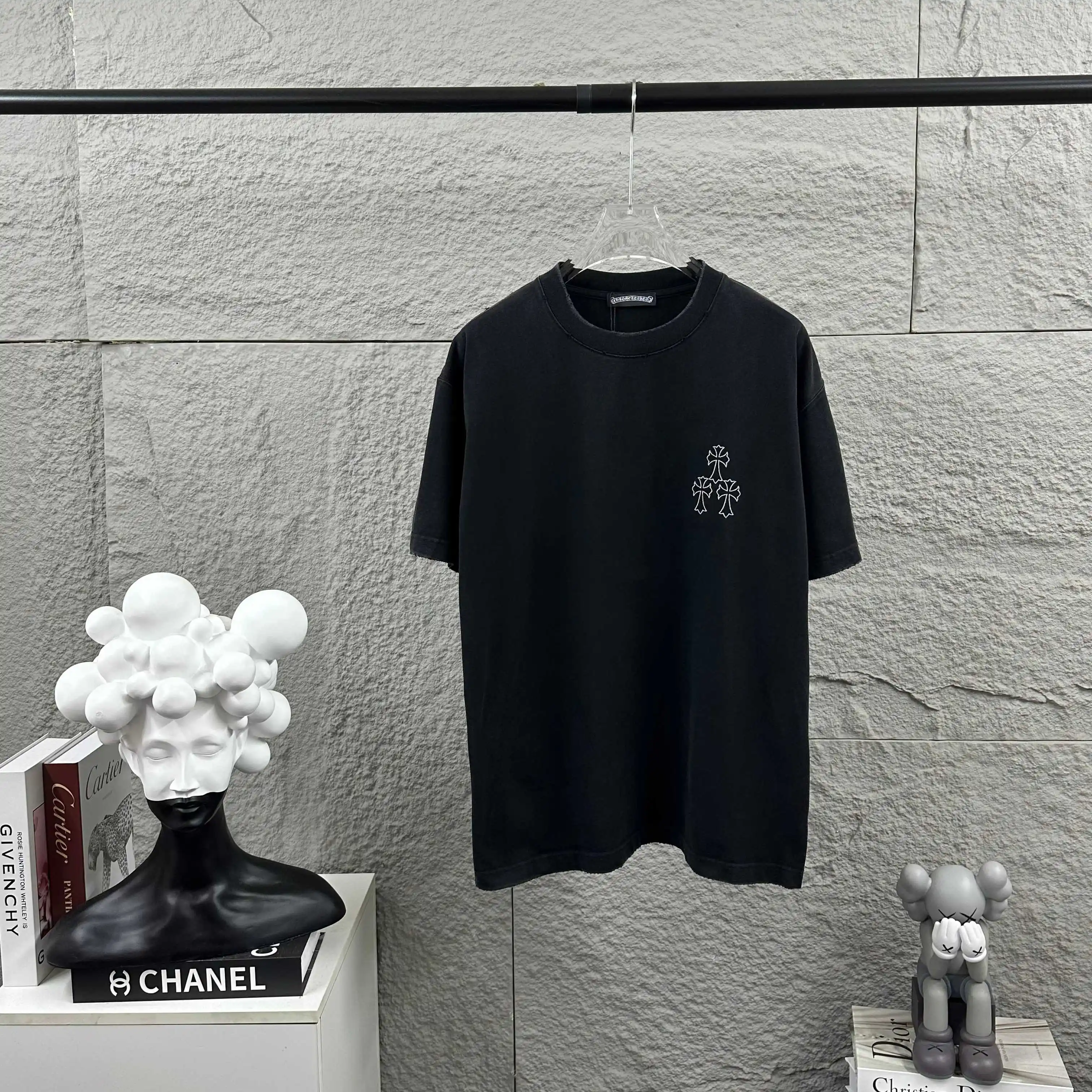 Distressed Graphic Print Cotton T-Shirt D14512097 — view 2
