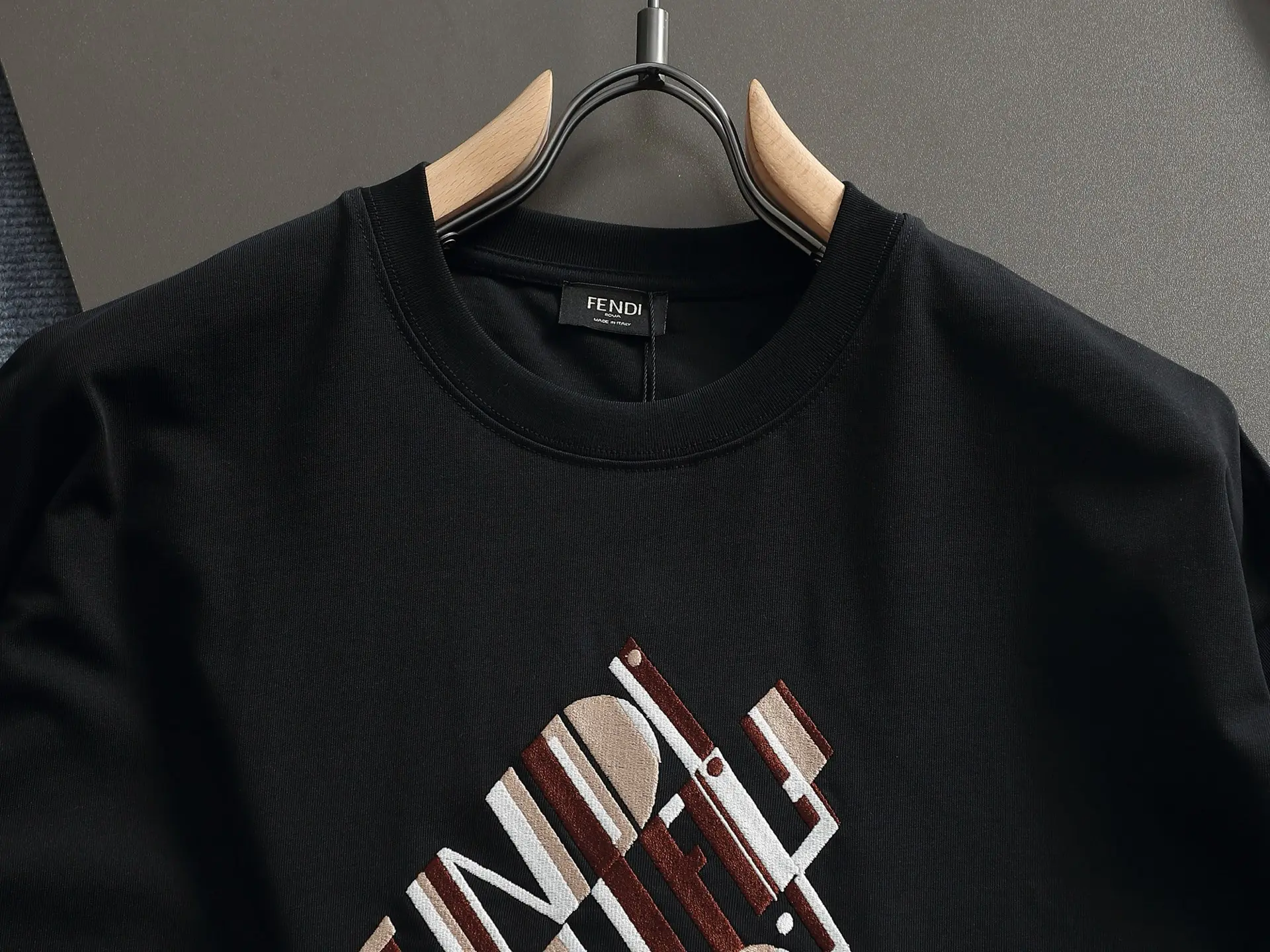 Logo Embroidered Cotton-Jersey T-Shirt D14514006 — view 2