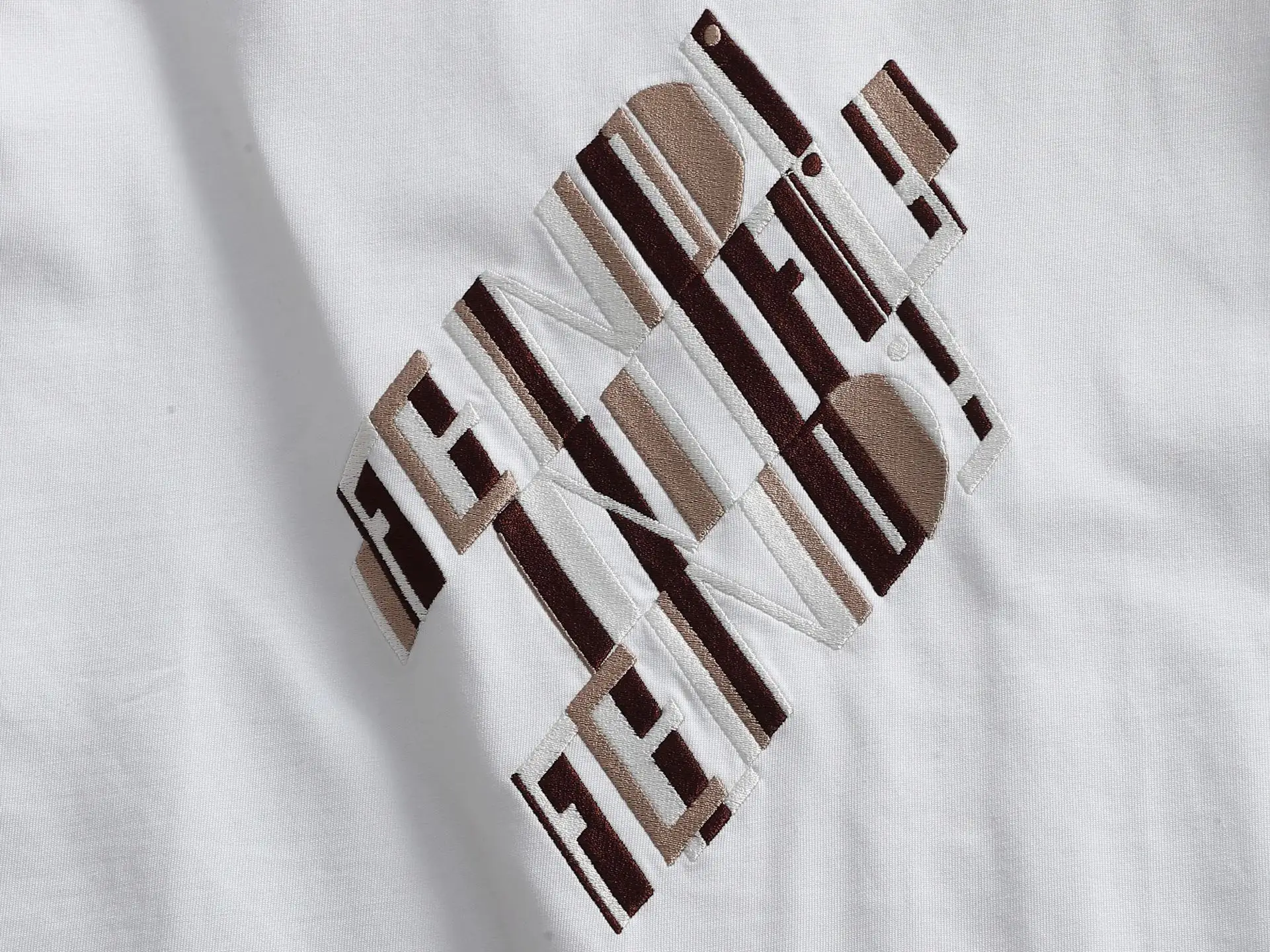 Logo Embroidered Cotton-Jersey T-Shirt D14514008 — view 3