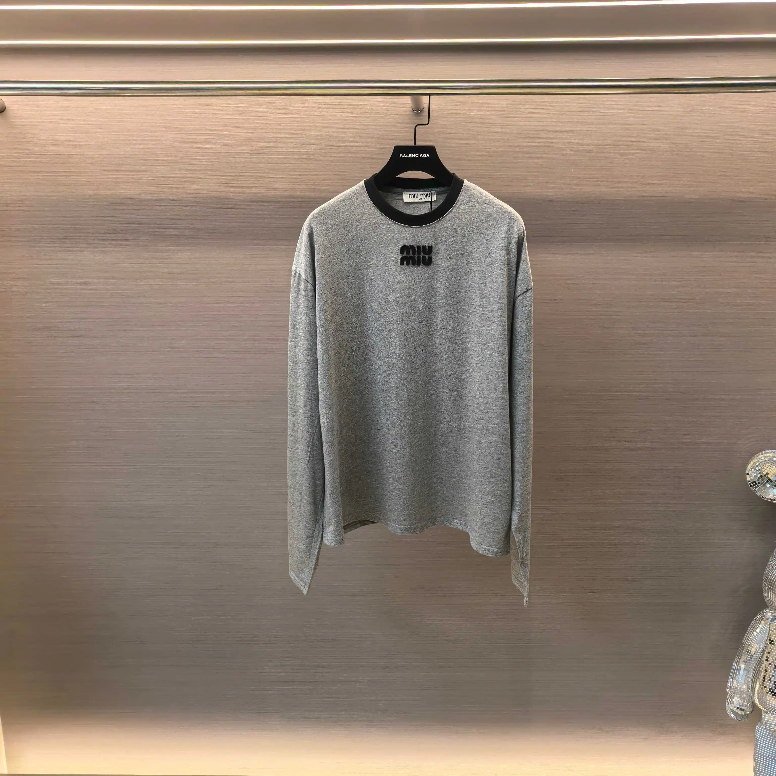 Logo Appliqué Long-Sleeve Cotton T-Shirt D14522376