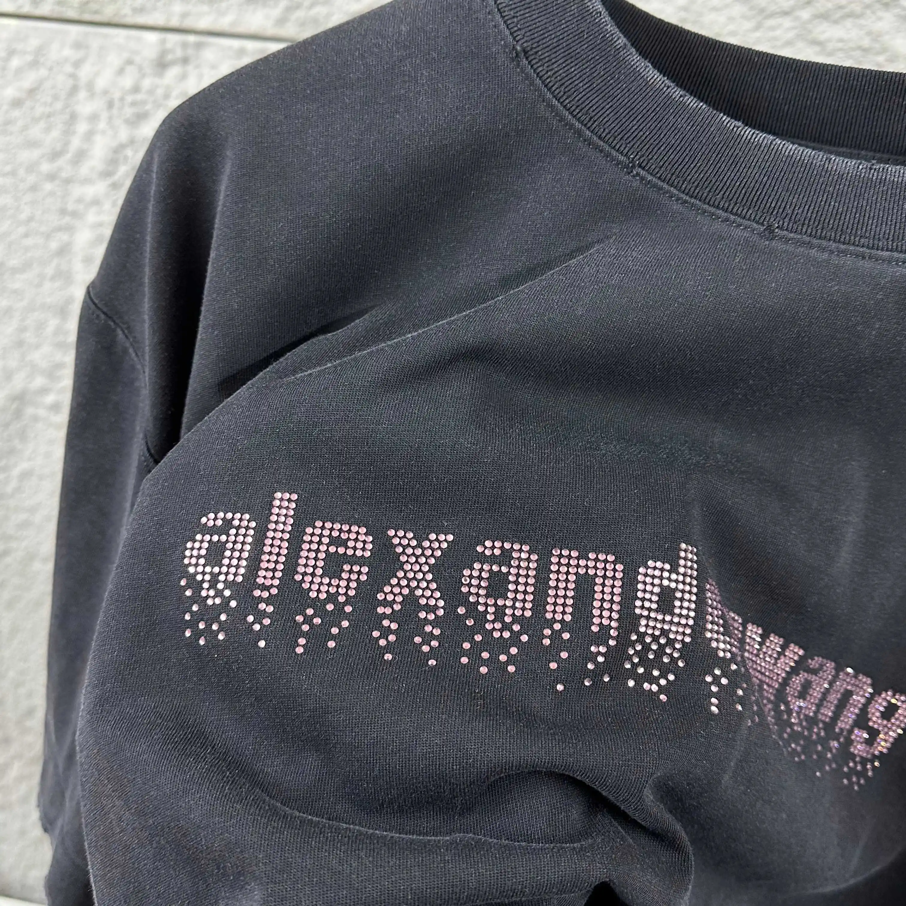Hot-Fix Logo Distressed Cotton T-Shirt D14512089 — view 5