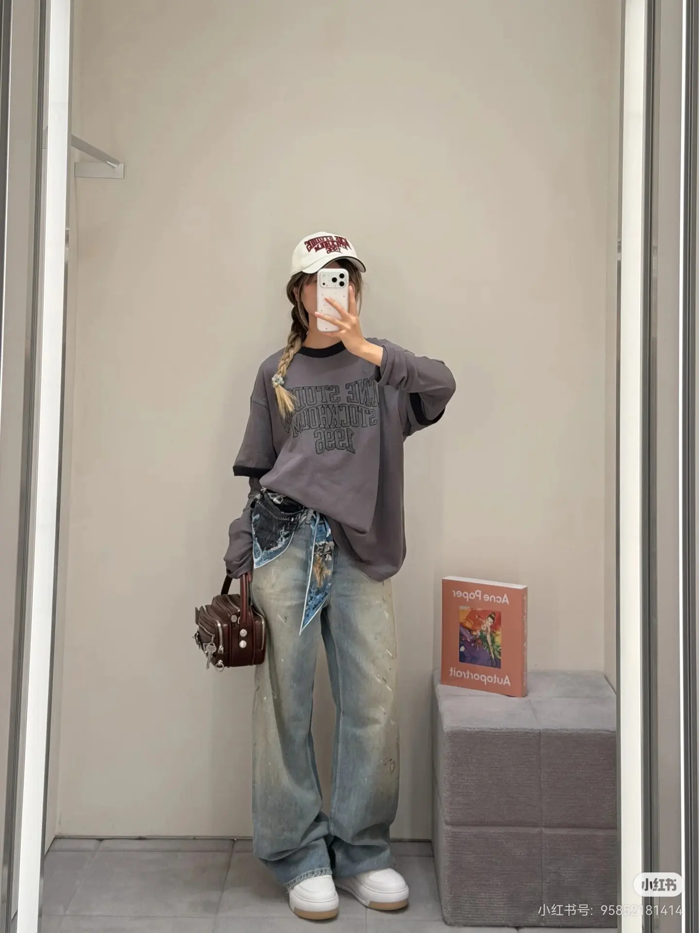 Logo Print Layered Long-Sleeve T-Shirt D15022447 — view 5