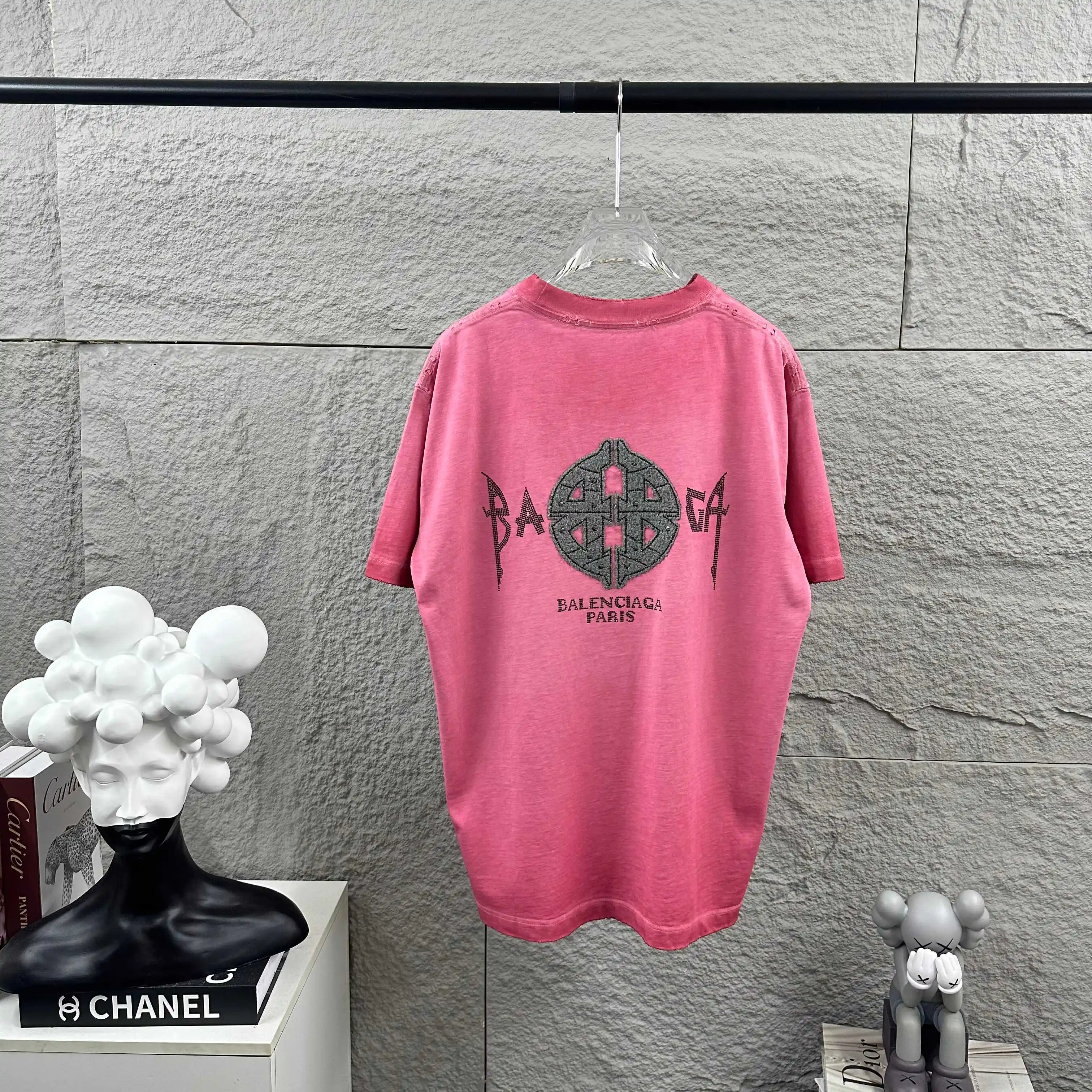 Distressed Rhinestone Logo Cotton T-Shirt D15012071
