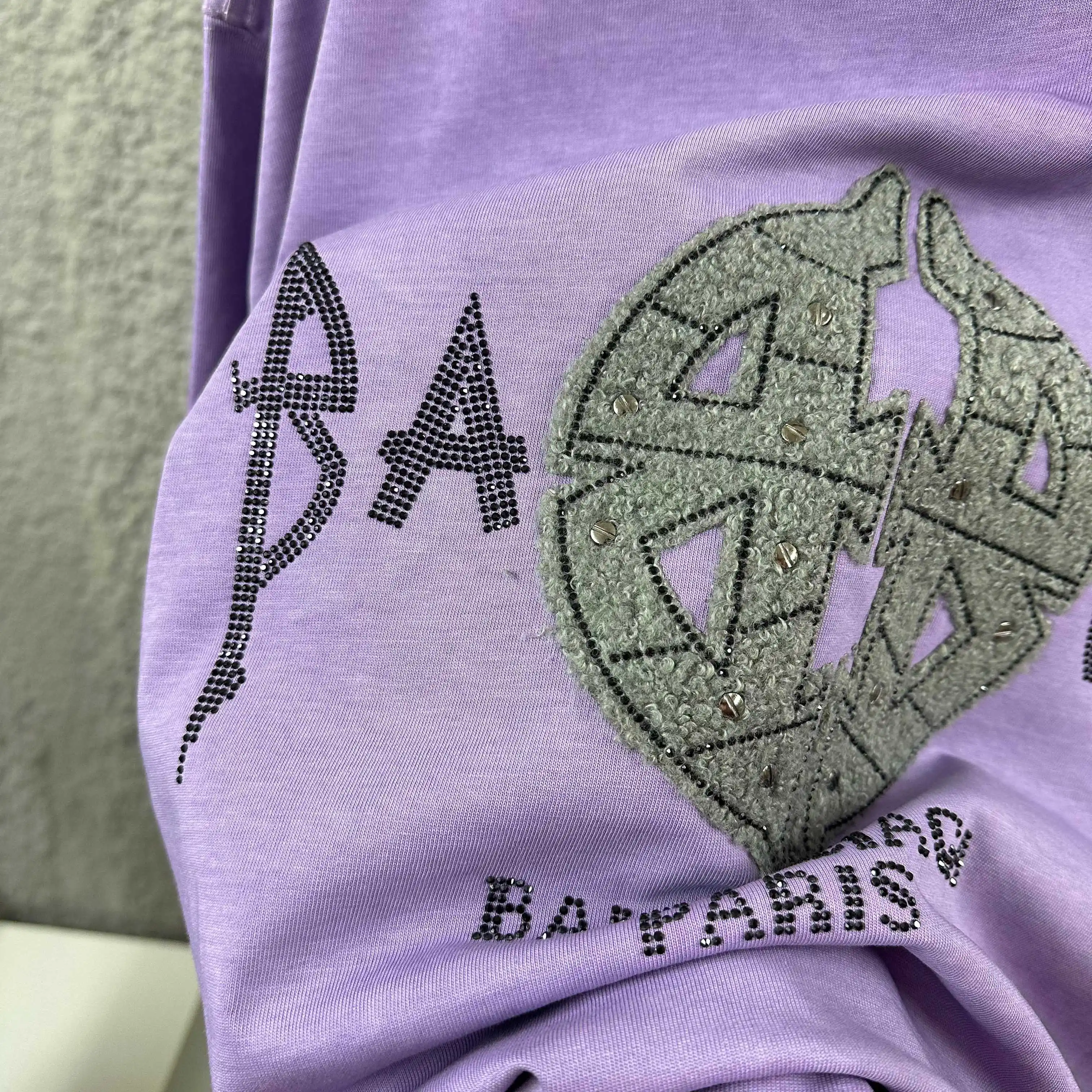 Distressed Rhinestone Logo Cotton T-Shirt D15012072 — view 5