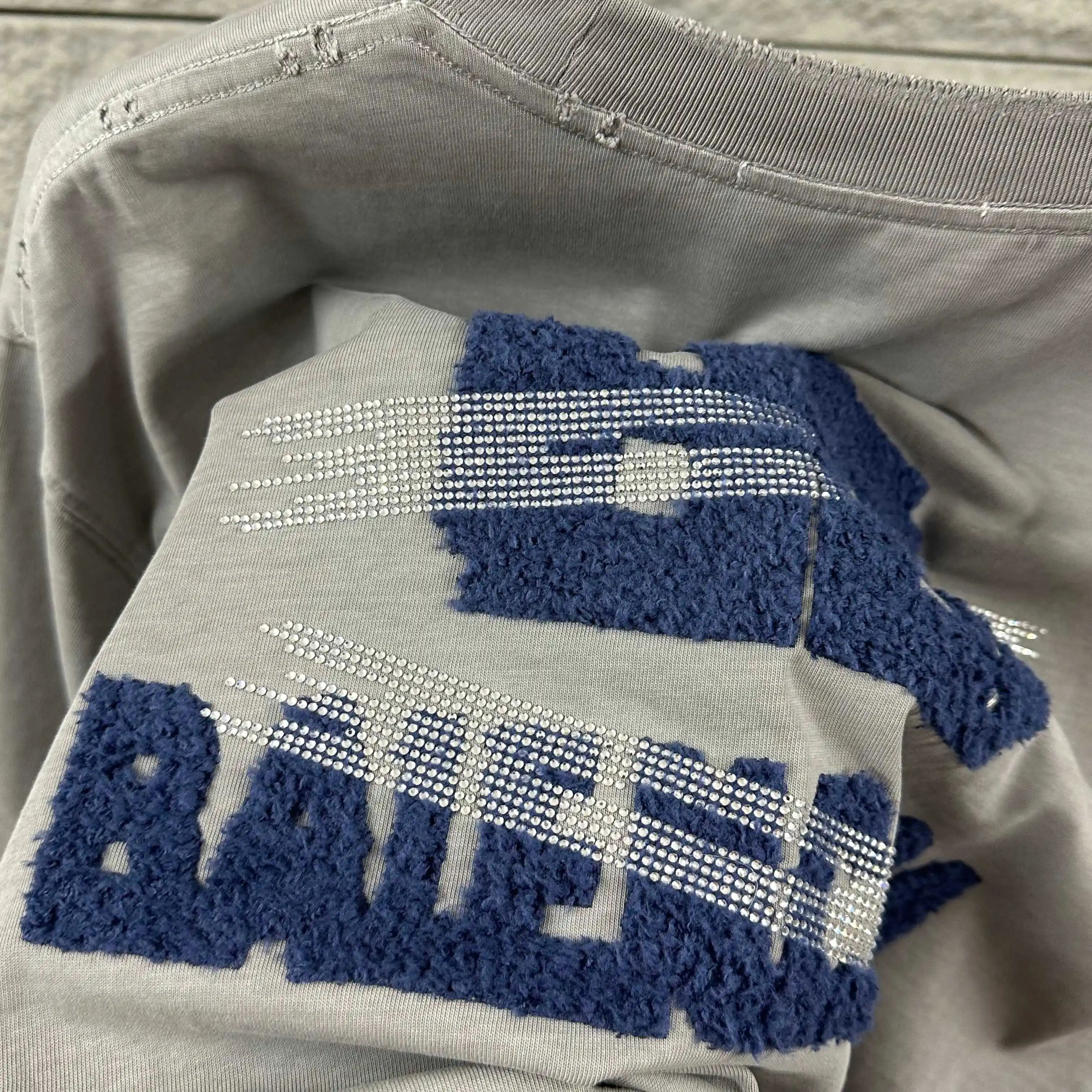 Distressed Logo Appliqué Cotton T-Shirt D15012068 — view 6