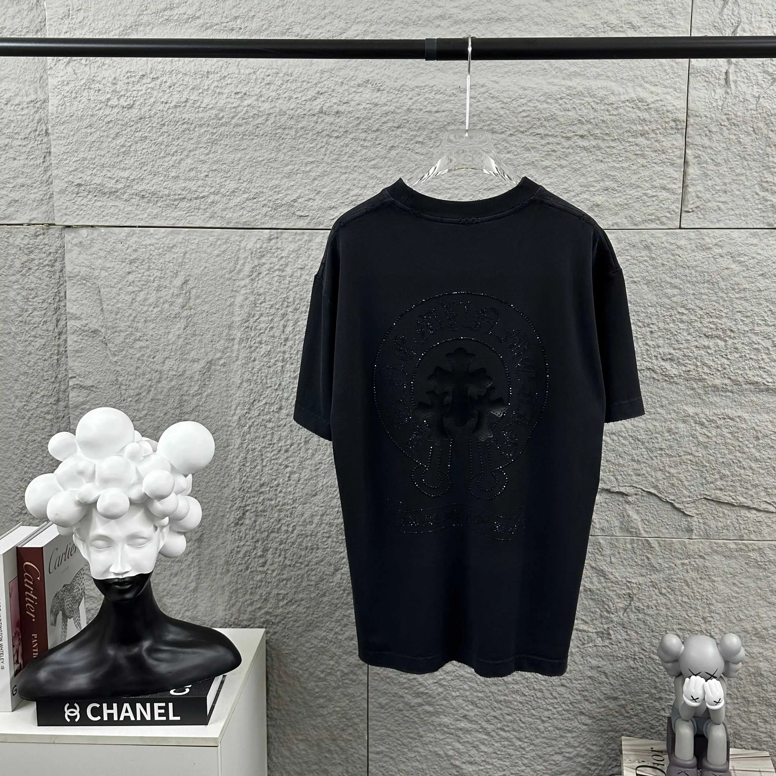 Embellished Distressed Cotton T-Shirt D15012093 — view 8
