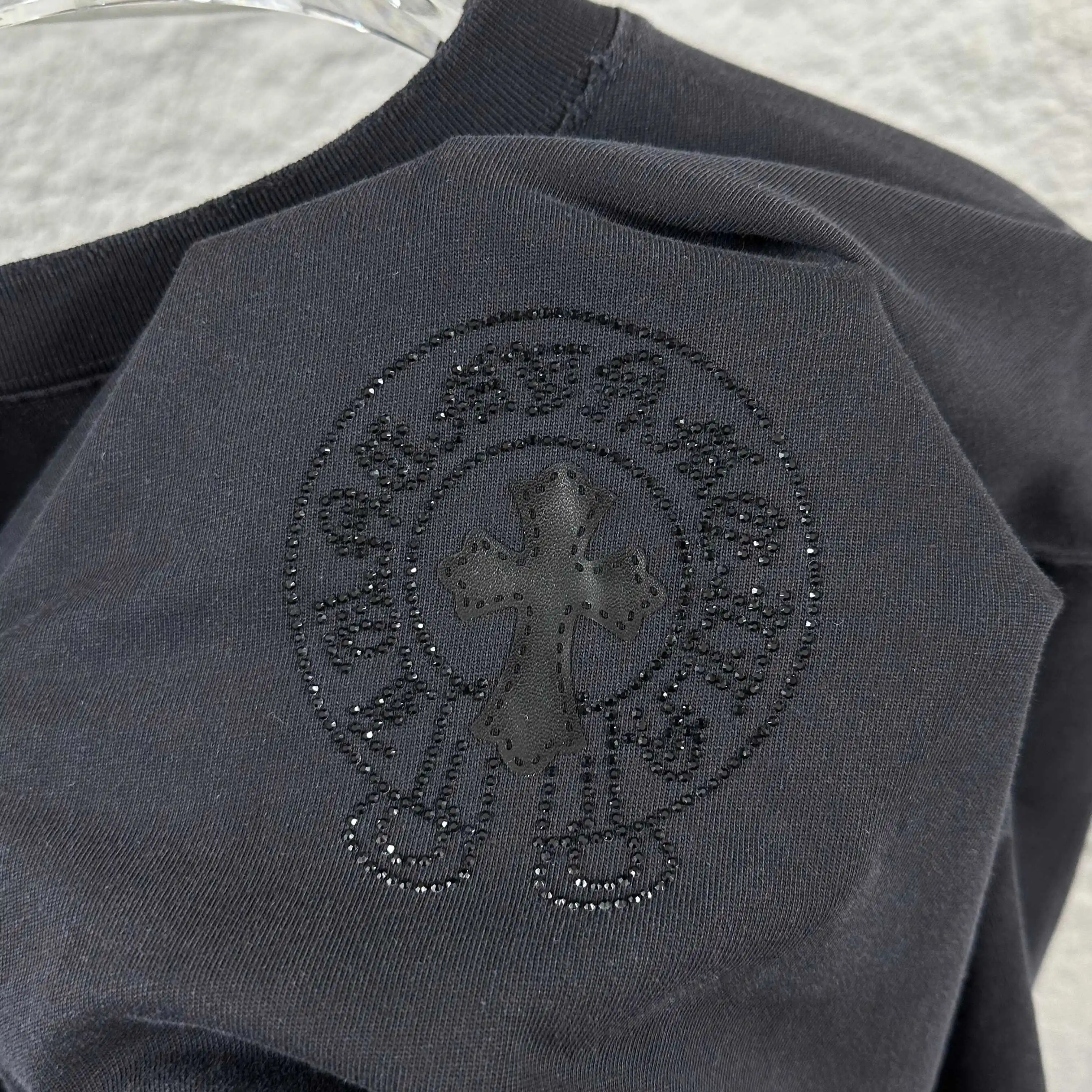 Embellished Distressed Cotton T-Shirt D15012093 — view 9