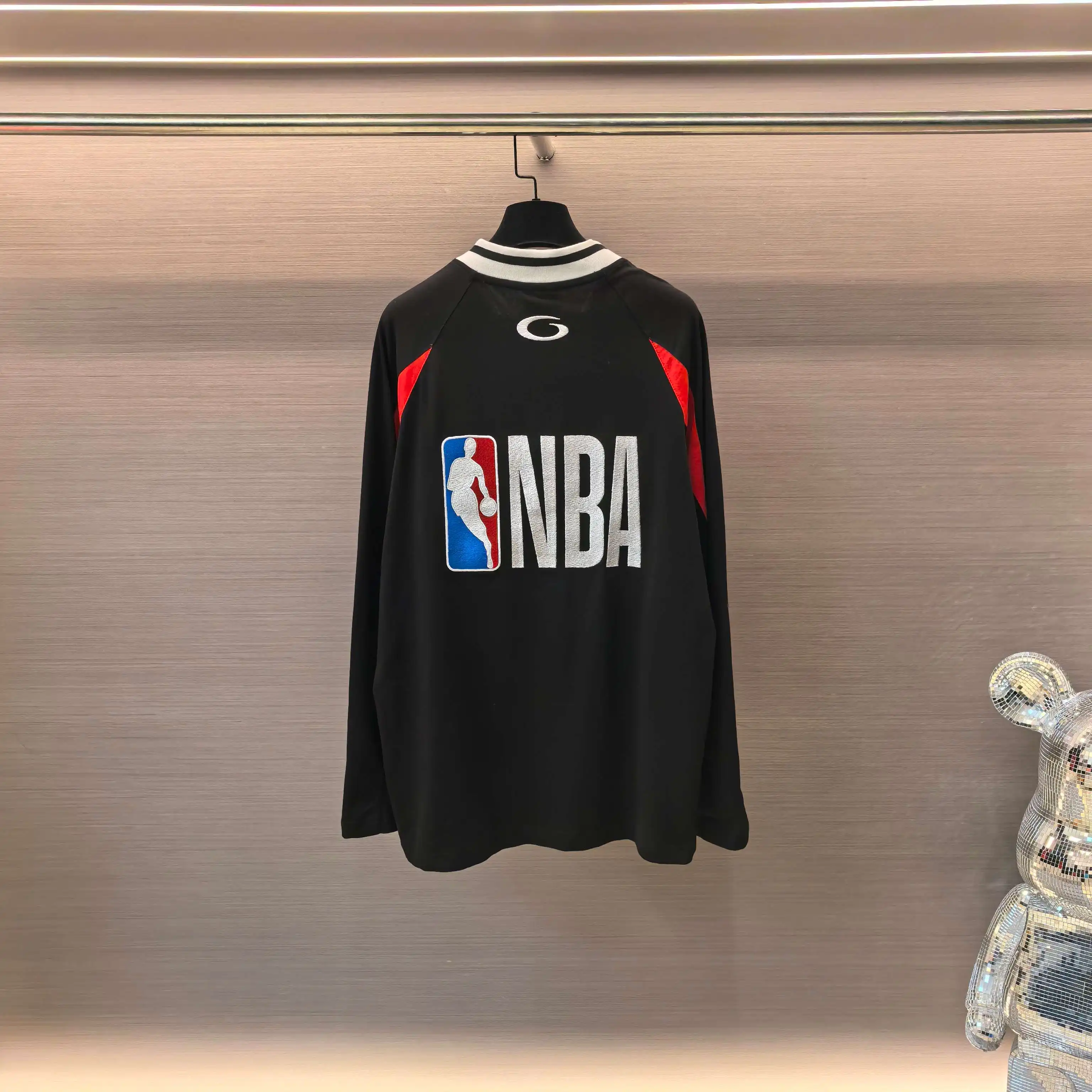 Oversized Embroidered Jersey Sweatshirt D15522363 — view 2