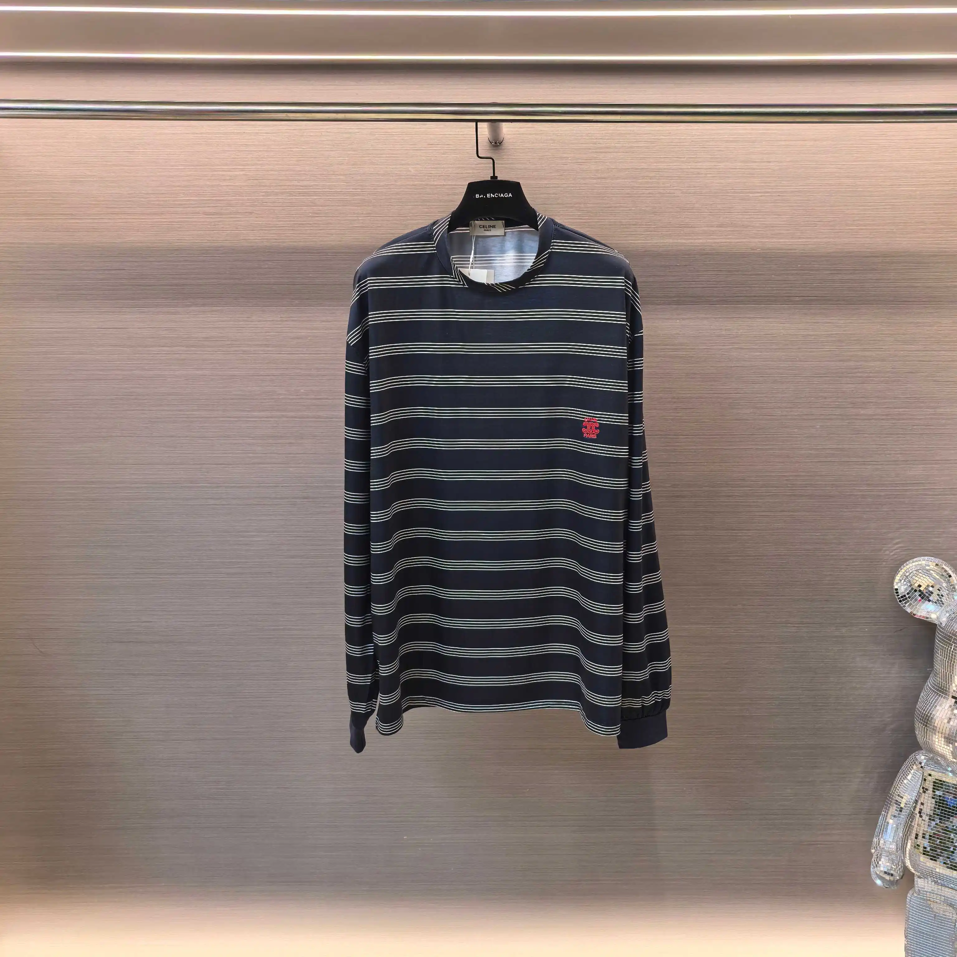 Triomphe Embroidered Striped Long-Sleeve T-Shirt D15522392