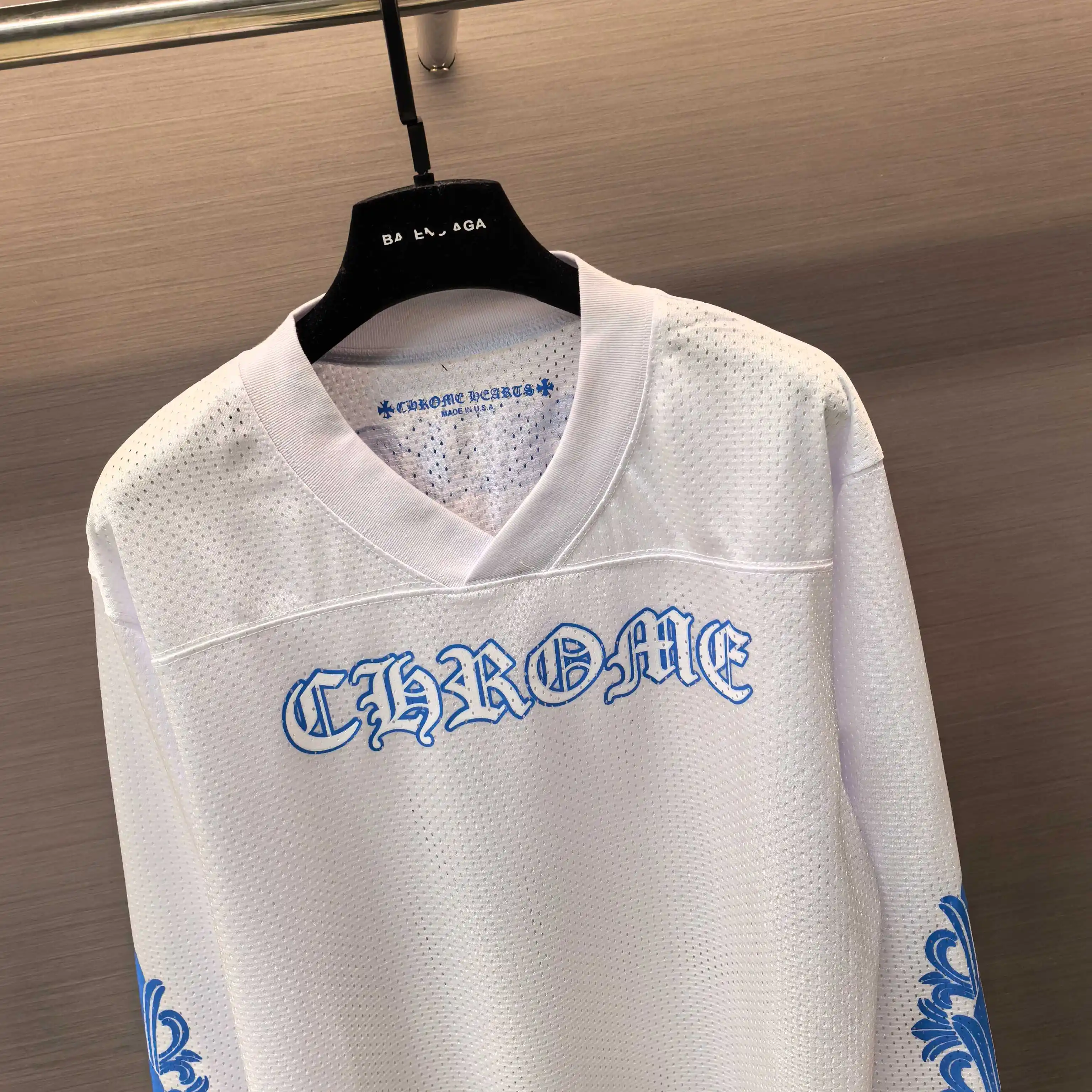 Logo-Print Mesh Hockey Jersey D15522305 — view 4