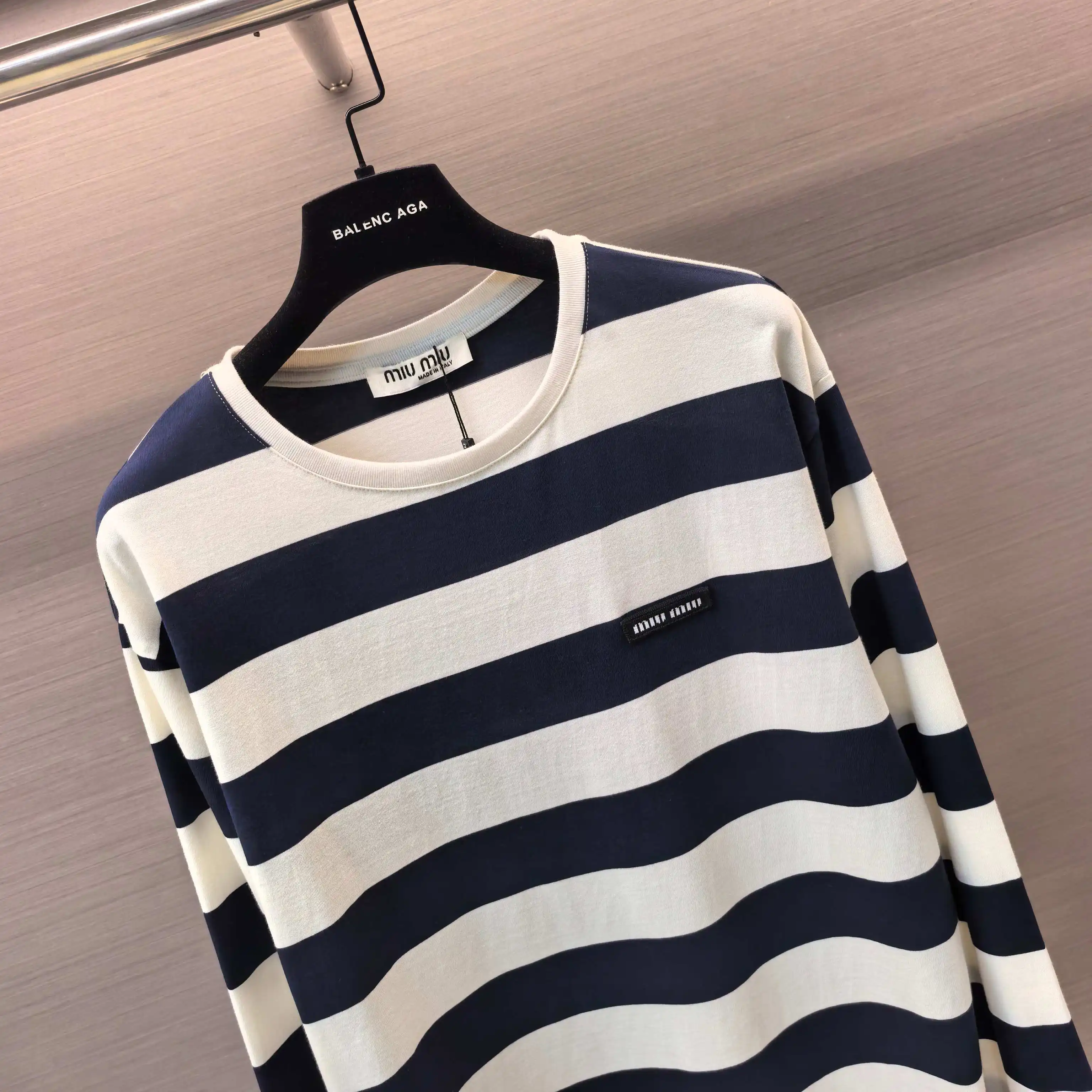 Striped Long-Sleeve Cotton T-Shirt D15522469 — view 3