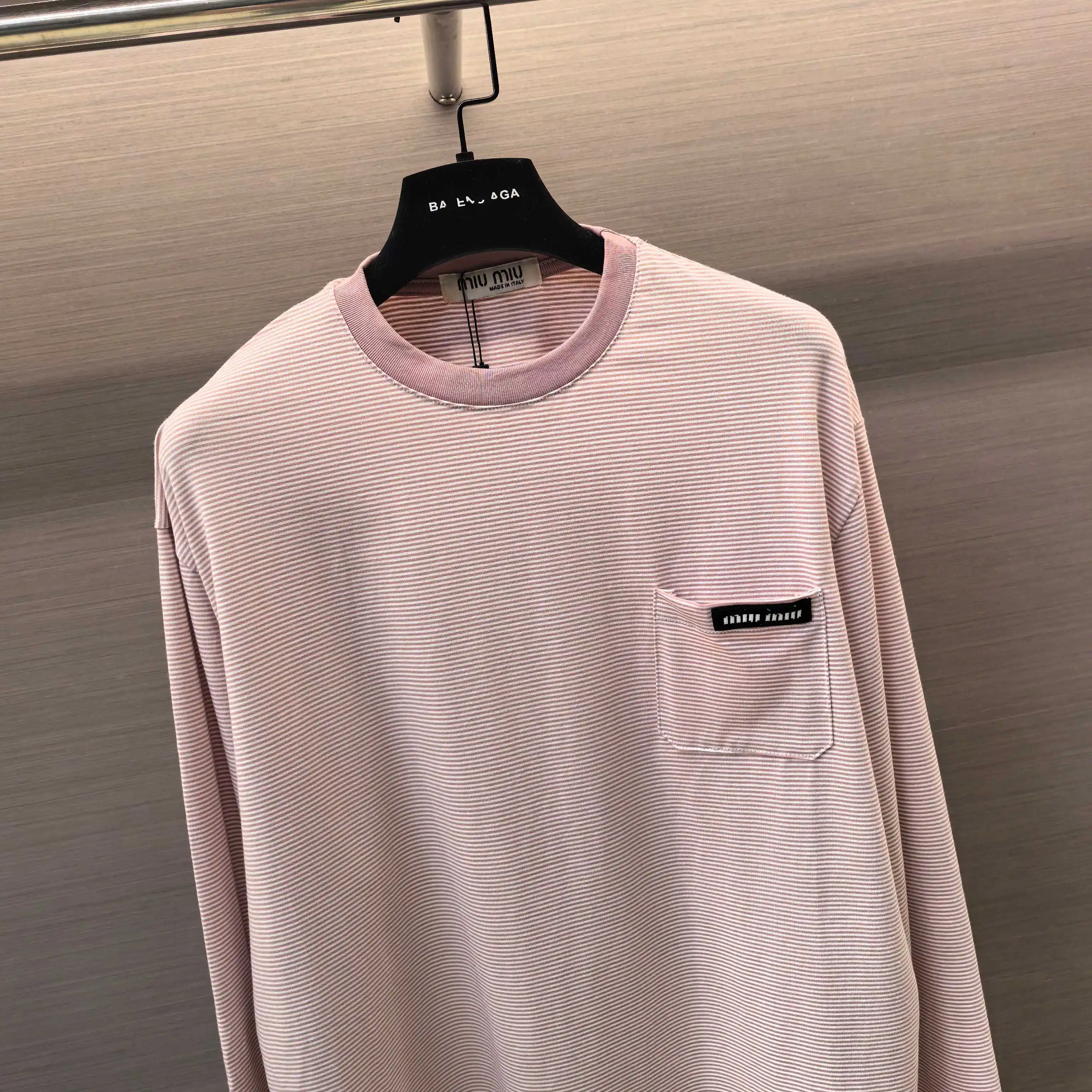 Oversized Striped Long-Sleeve T-Shirt D16022331 — view 3