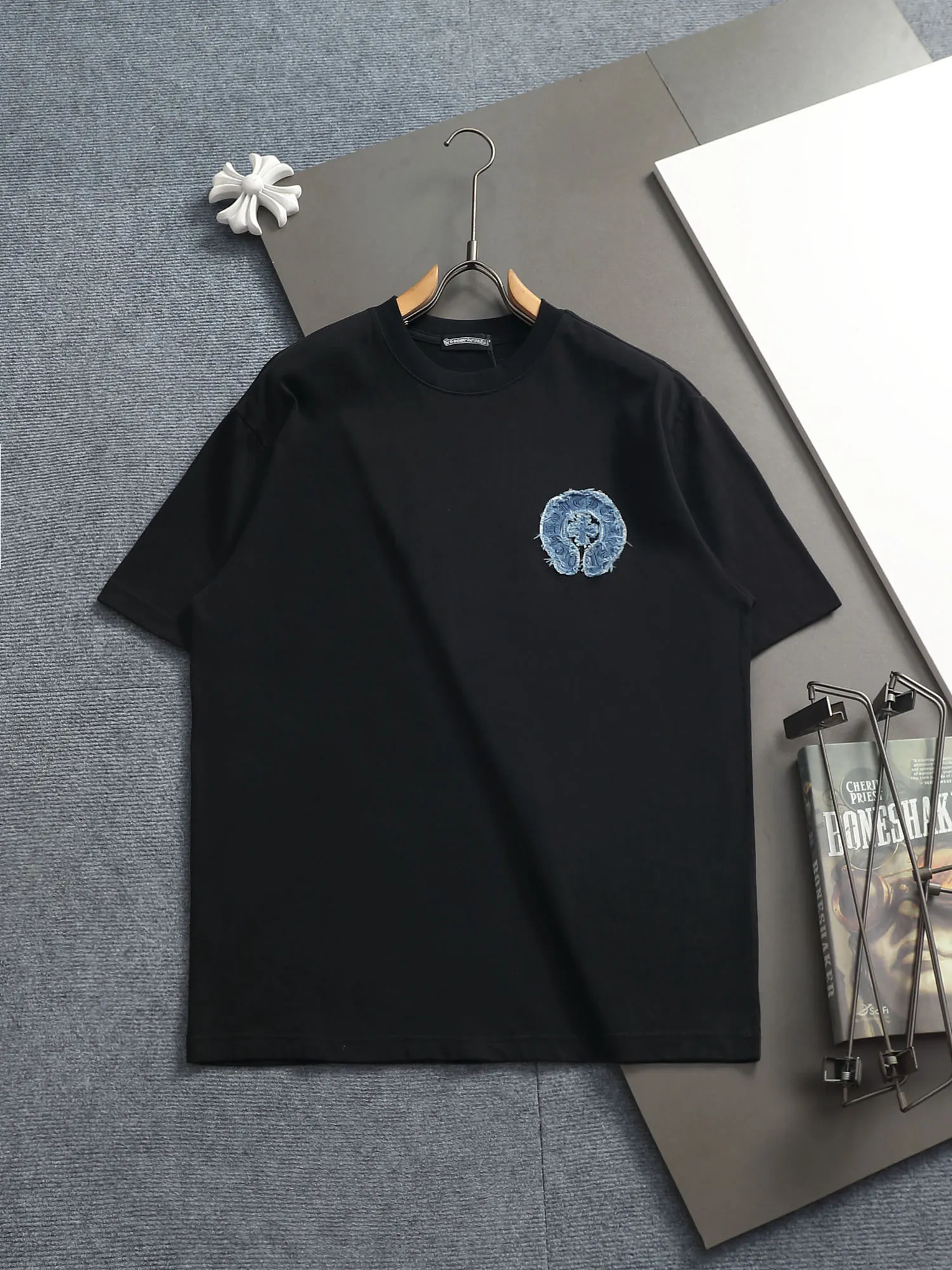 Horseshoe Denim Patch Embroidered T-Shirt D17014193