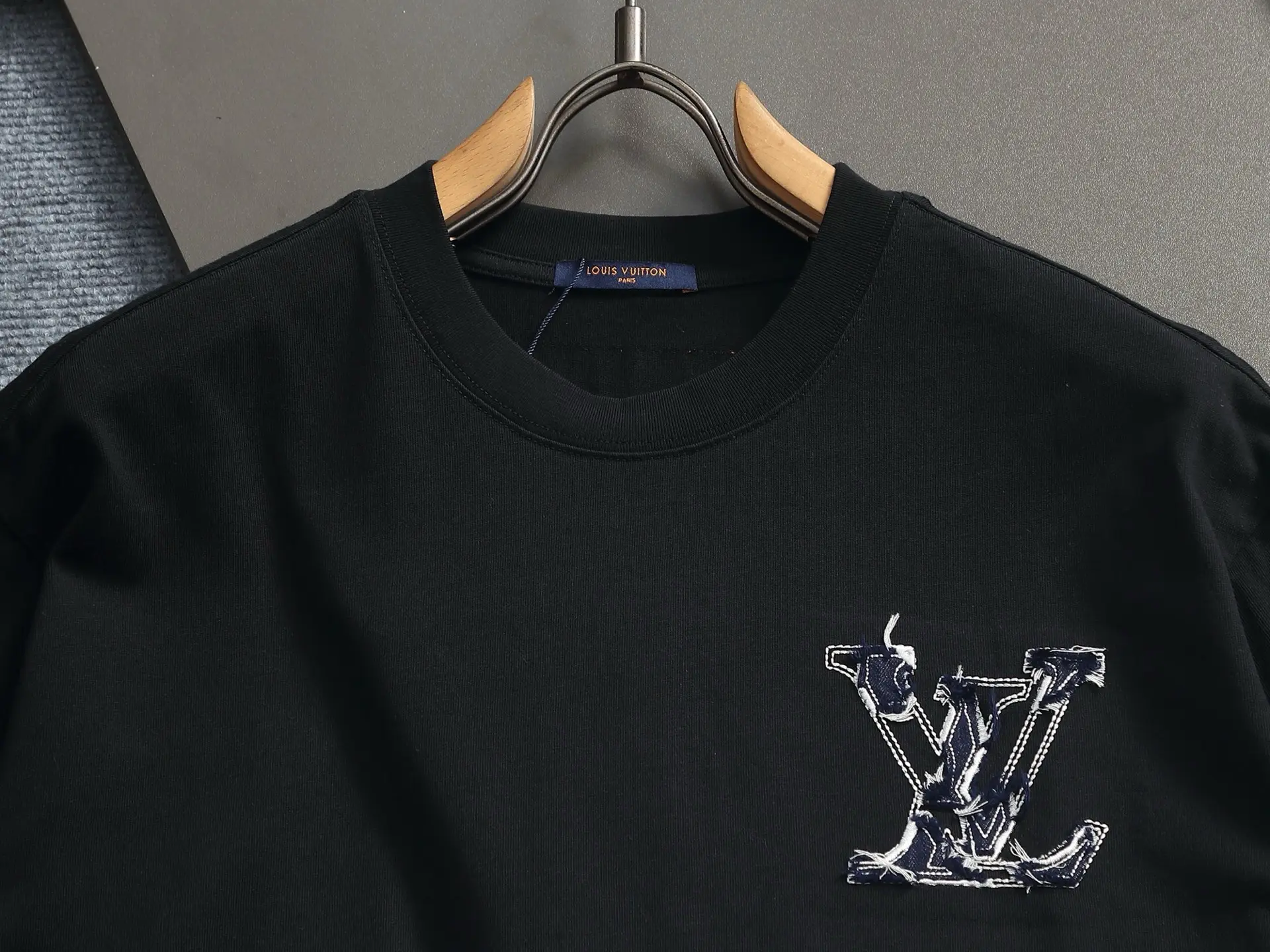Embroidered Denim Patch Logo T-Shirt D17014209 — view 3