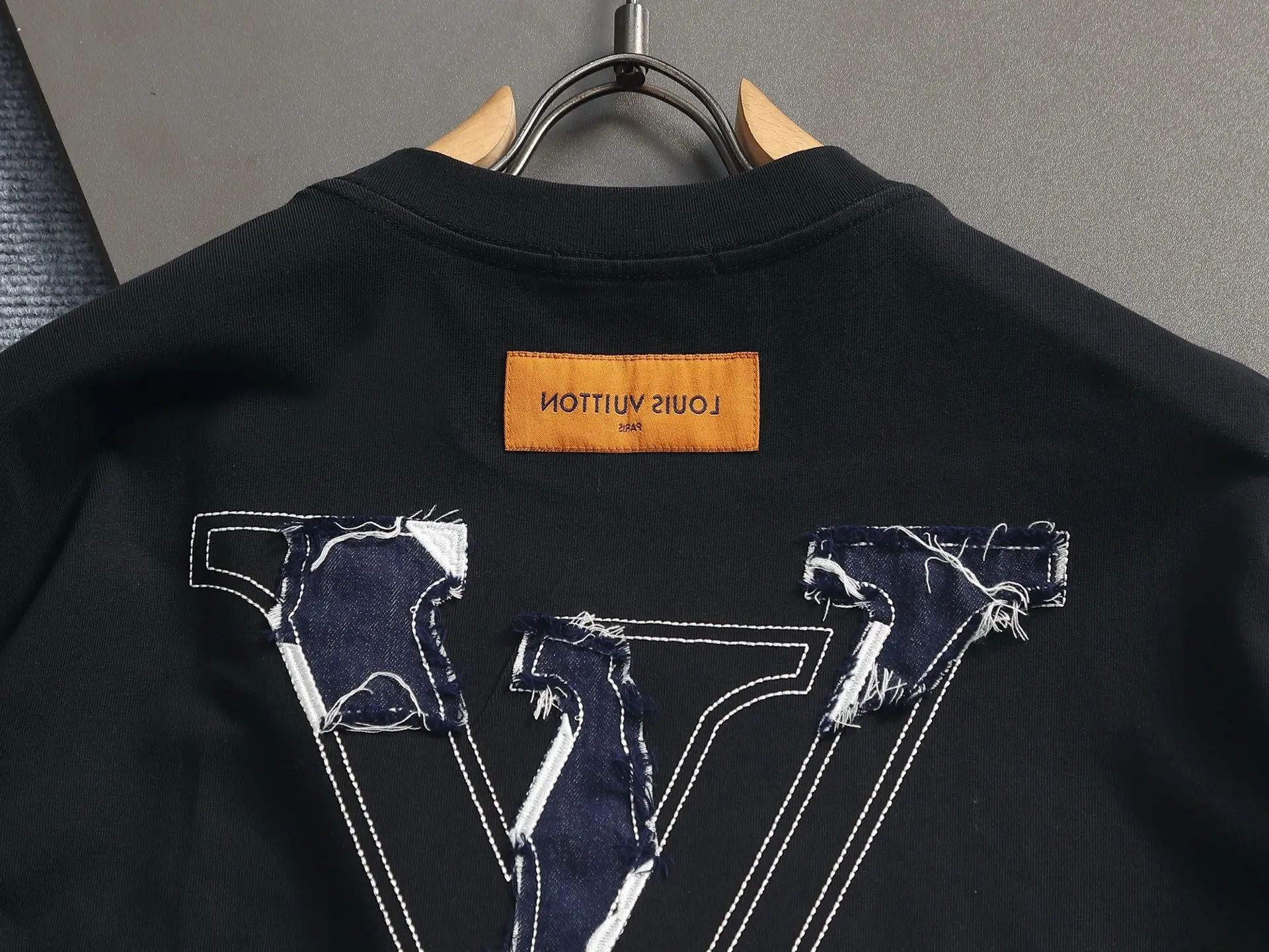 Embroidered Denim Patch Logo T-Shirt D17014209 — view 10